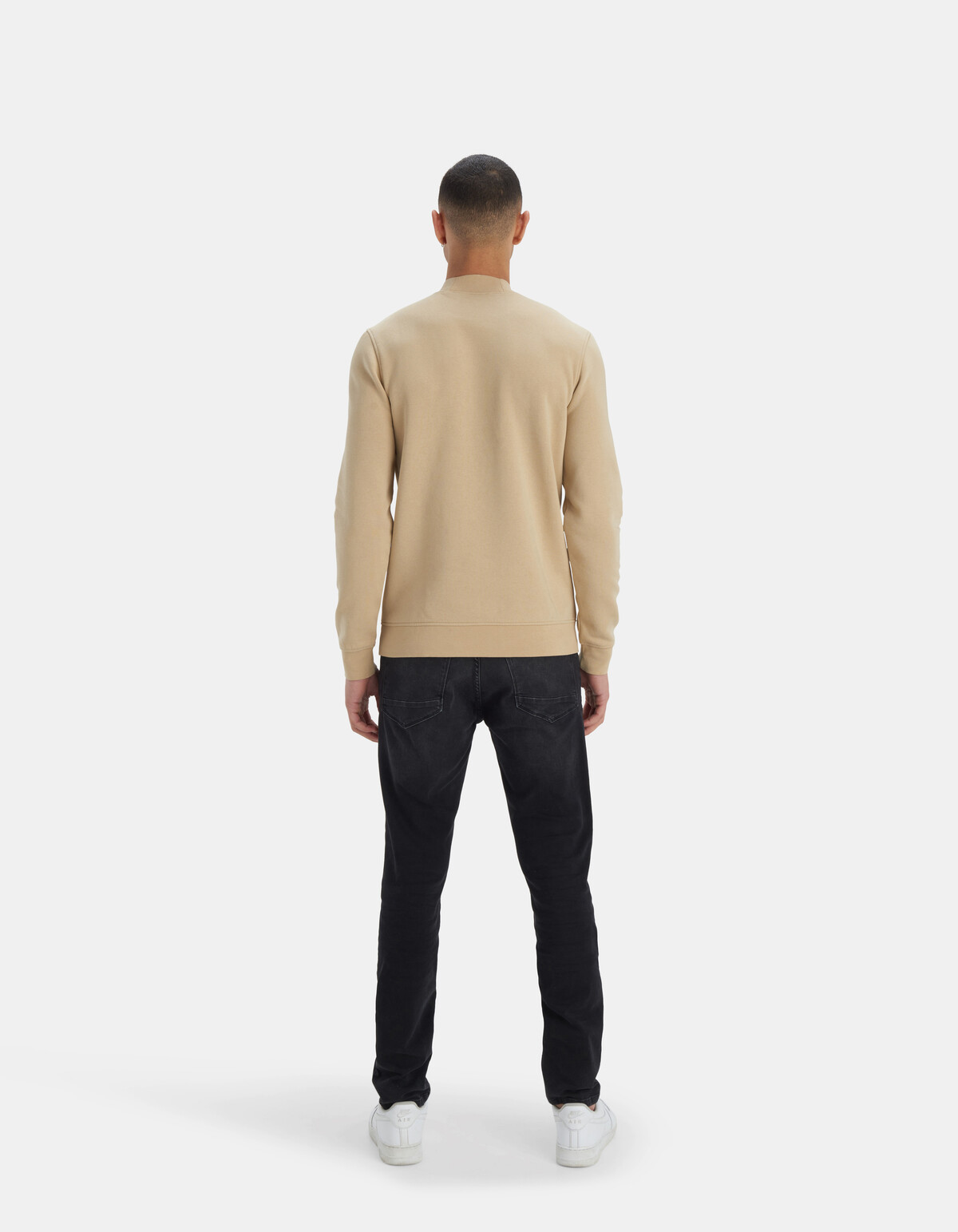 Jaro Sweater