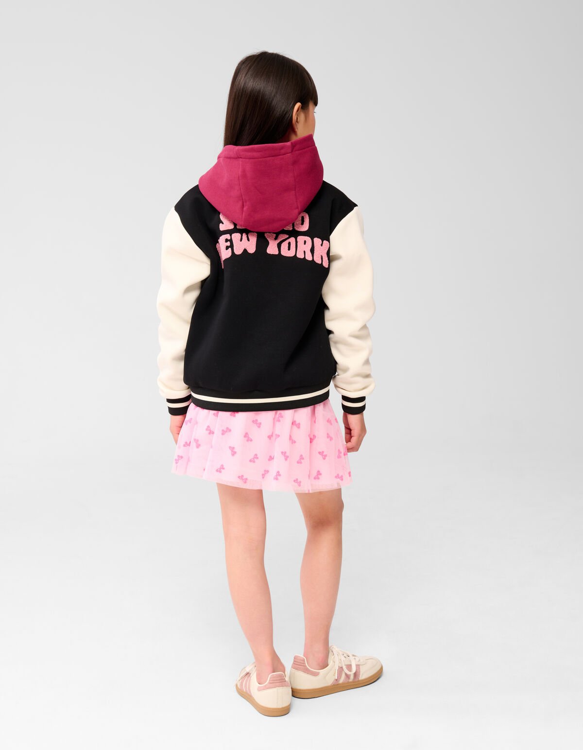 Varsity Jack Zwart SHOEBY GIRLS