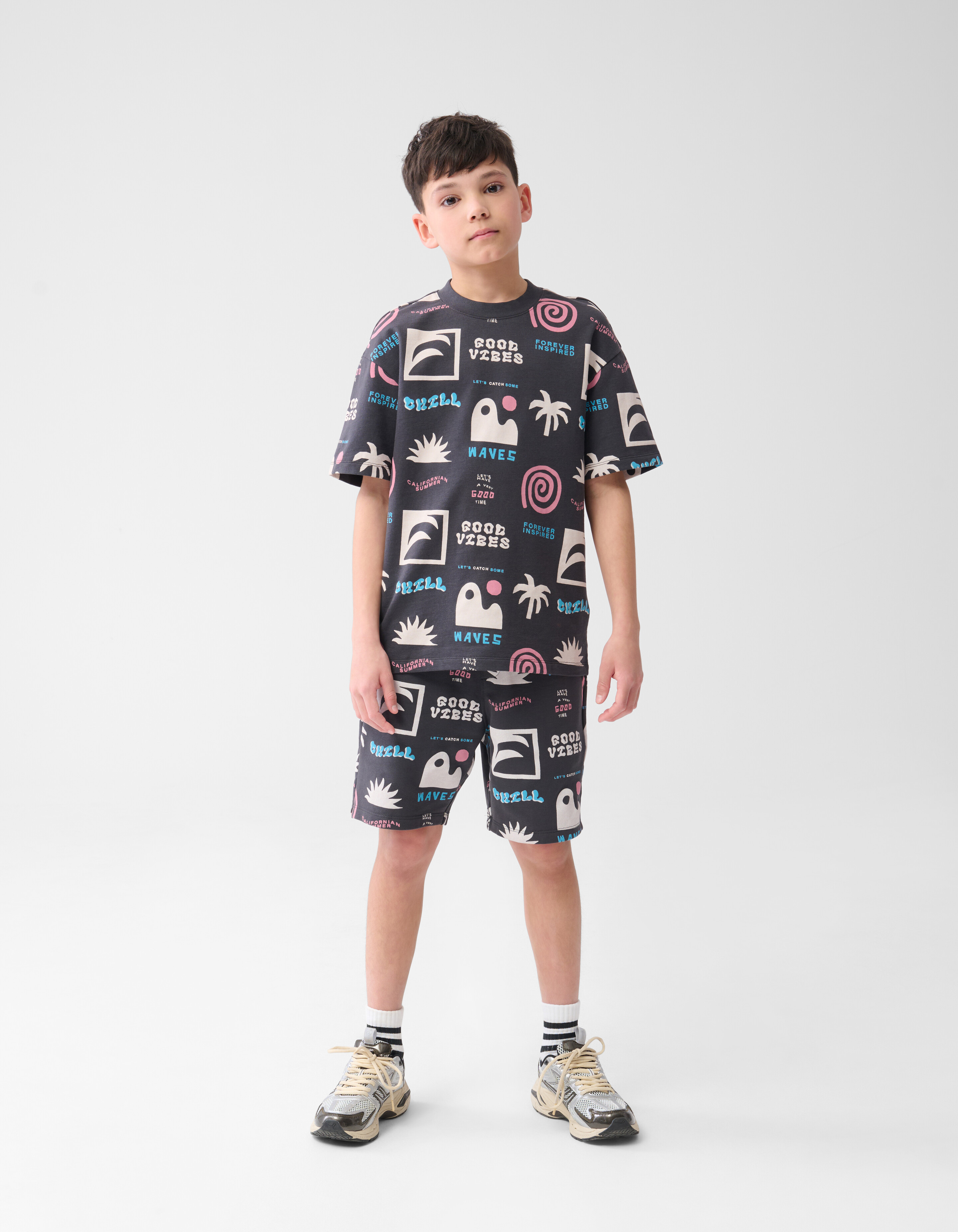 Summer Artwork Short Donkergrijs SHOEBY BOYS