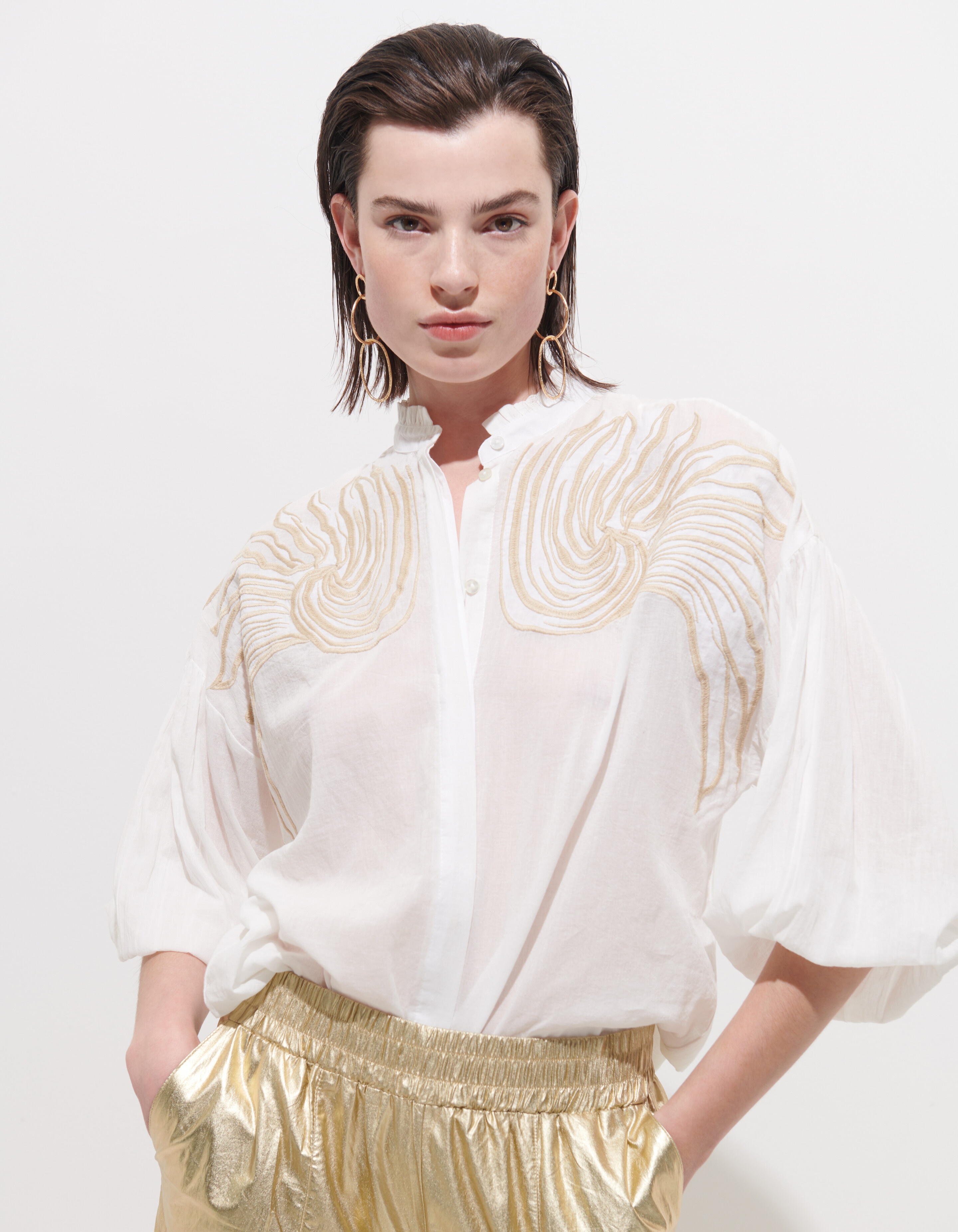Embroidery Blouse Wit SHOEBY WOMEN