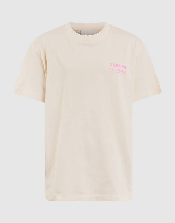 Dare To Wander Artwork T-shirt Gebroken Wit SHOEBY GIRLS