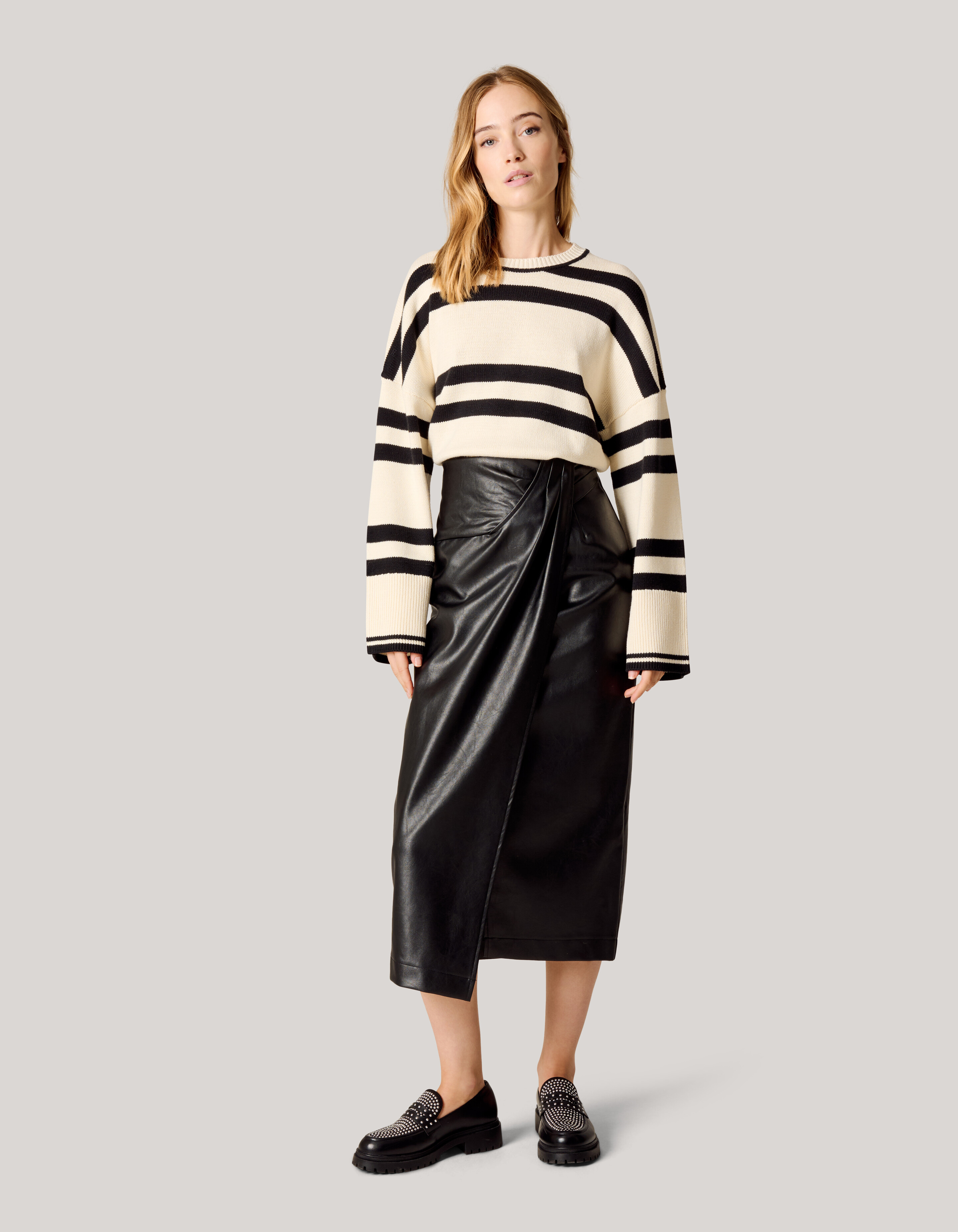 Vegan Leren Midi Rok Zwart SHOEBY WOMEN