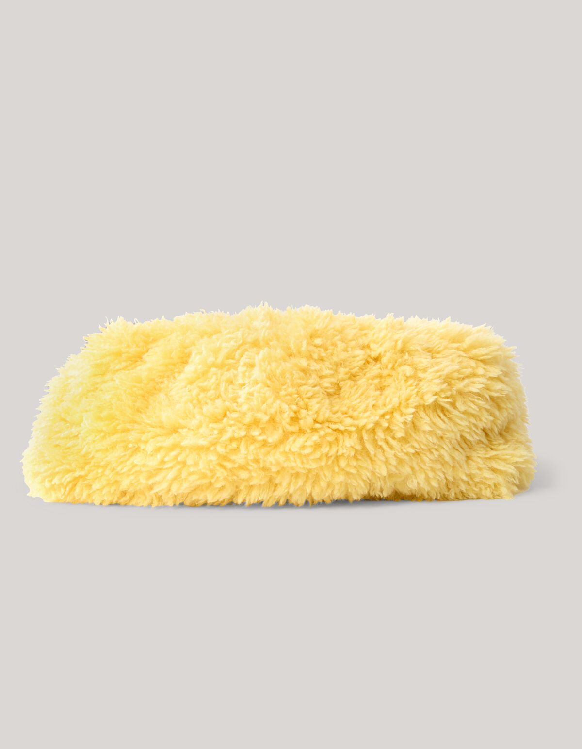 Furry Clutch Lichtgeel By Lizzy SHOEBY ACCESSOIRES