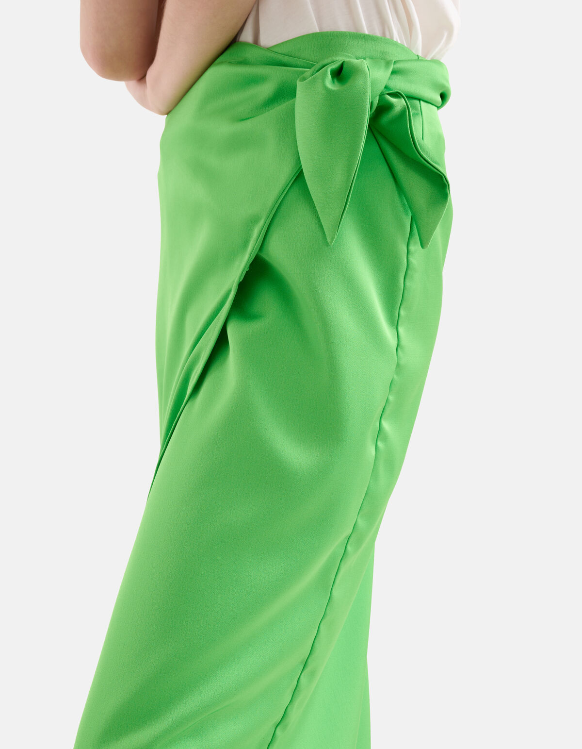 Satijnen Wrap Rok Groen SHOEBY WOMEN