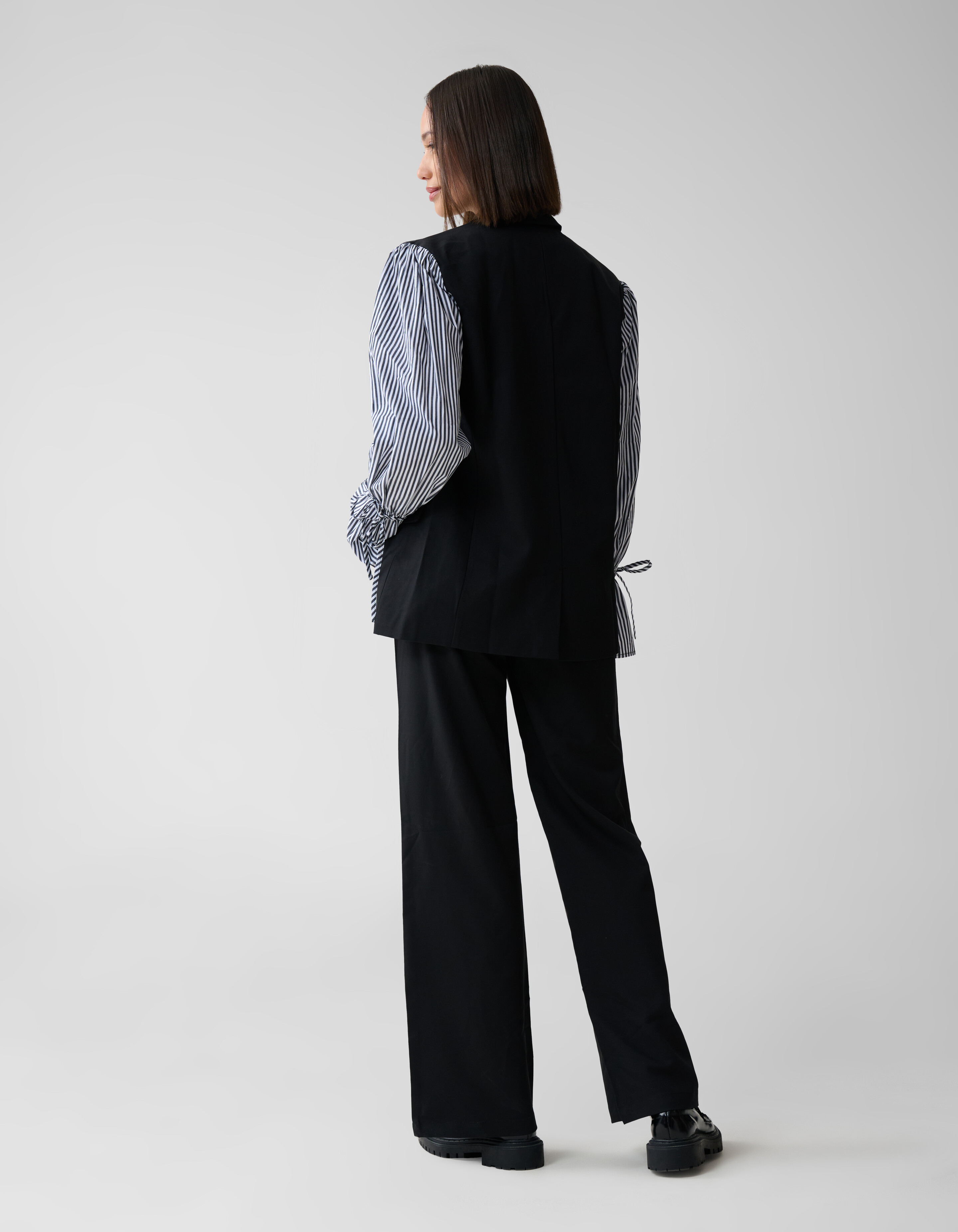 Poplin Sleeve Blazer Zwart SHOEBY WOMEN