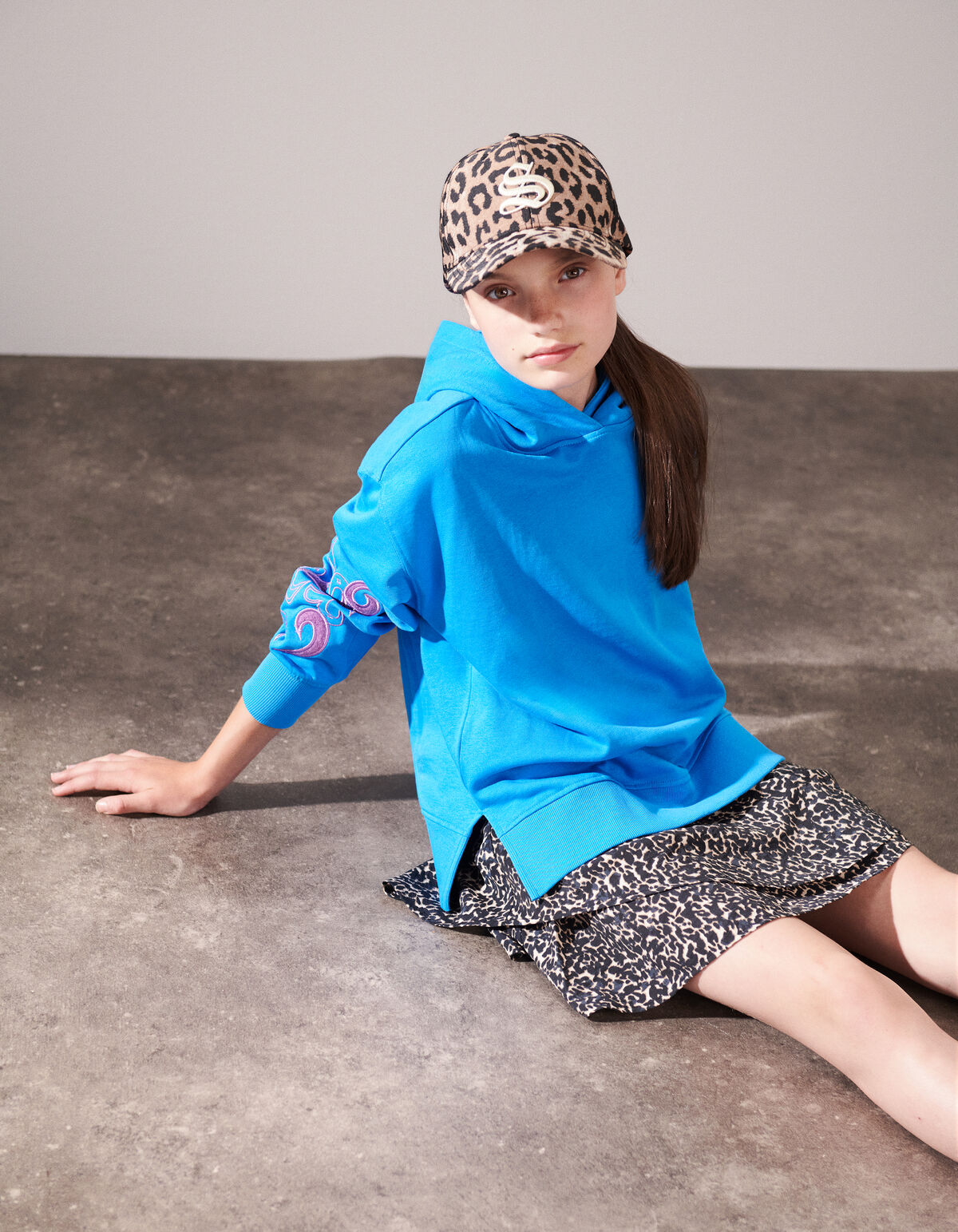 Abstract Print Rok Bruin SHOEBY GIRLS