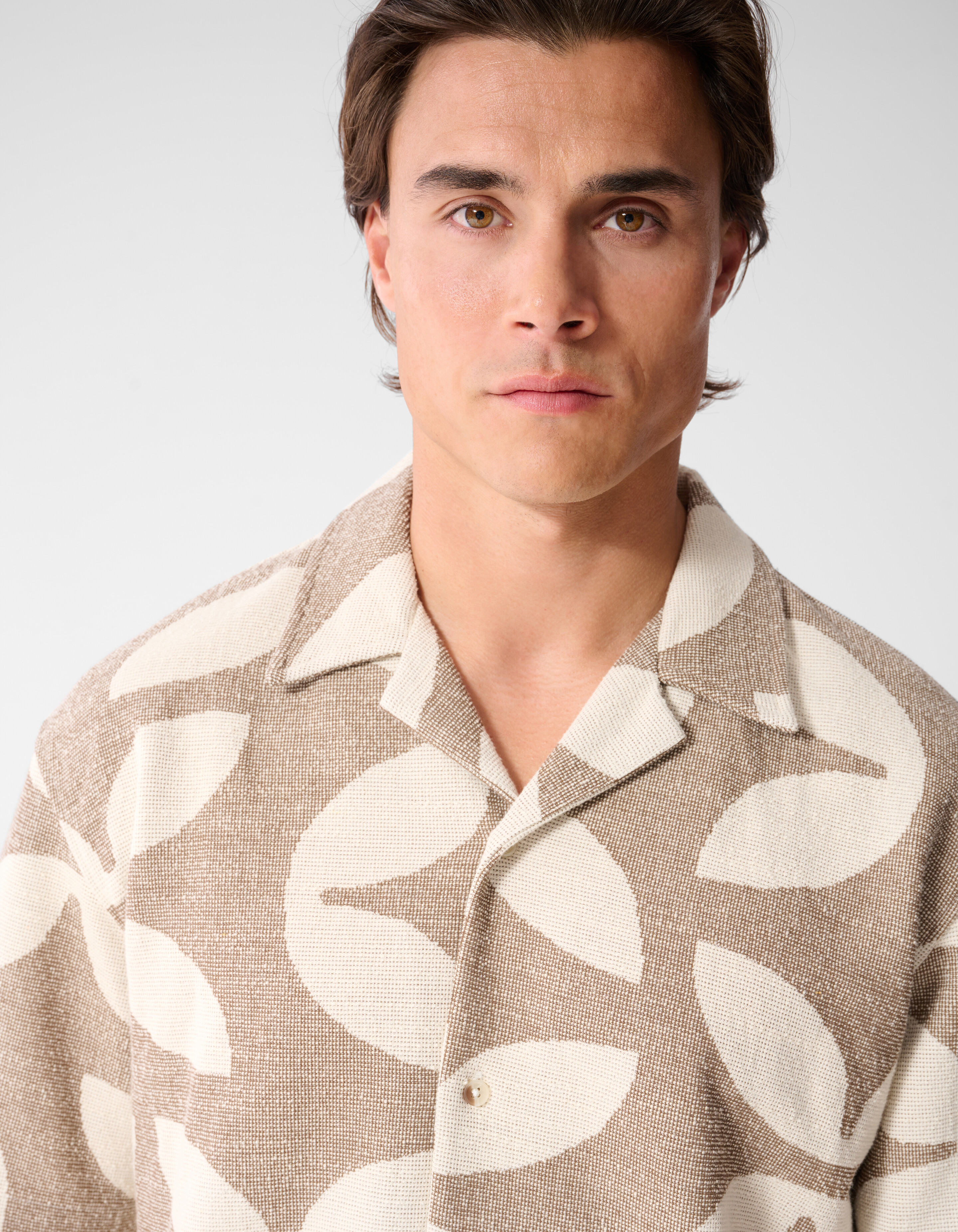All-over Logo Print Overshirt Bruin SHOEBY MEN