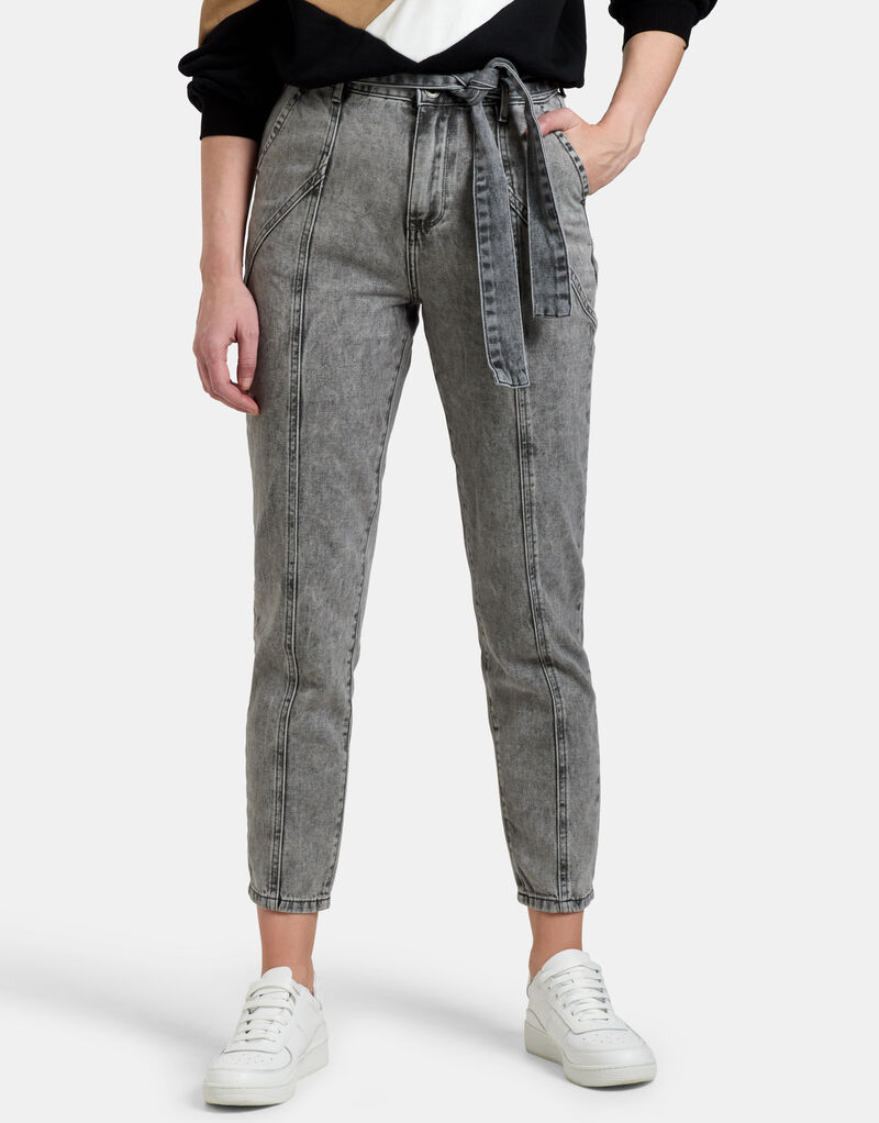 Saar Mom Jeans