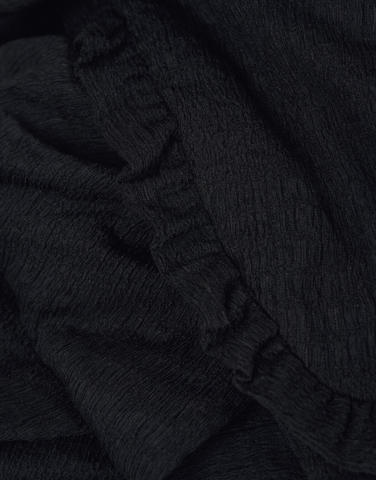 Crinkle Ruffle Top Zwart SHOEBY WOMEN