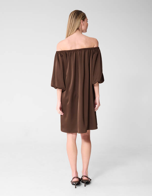 Satijnen Off Shoulder Mini Jurk Bruin By Fred SHOEBY WOMEN