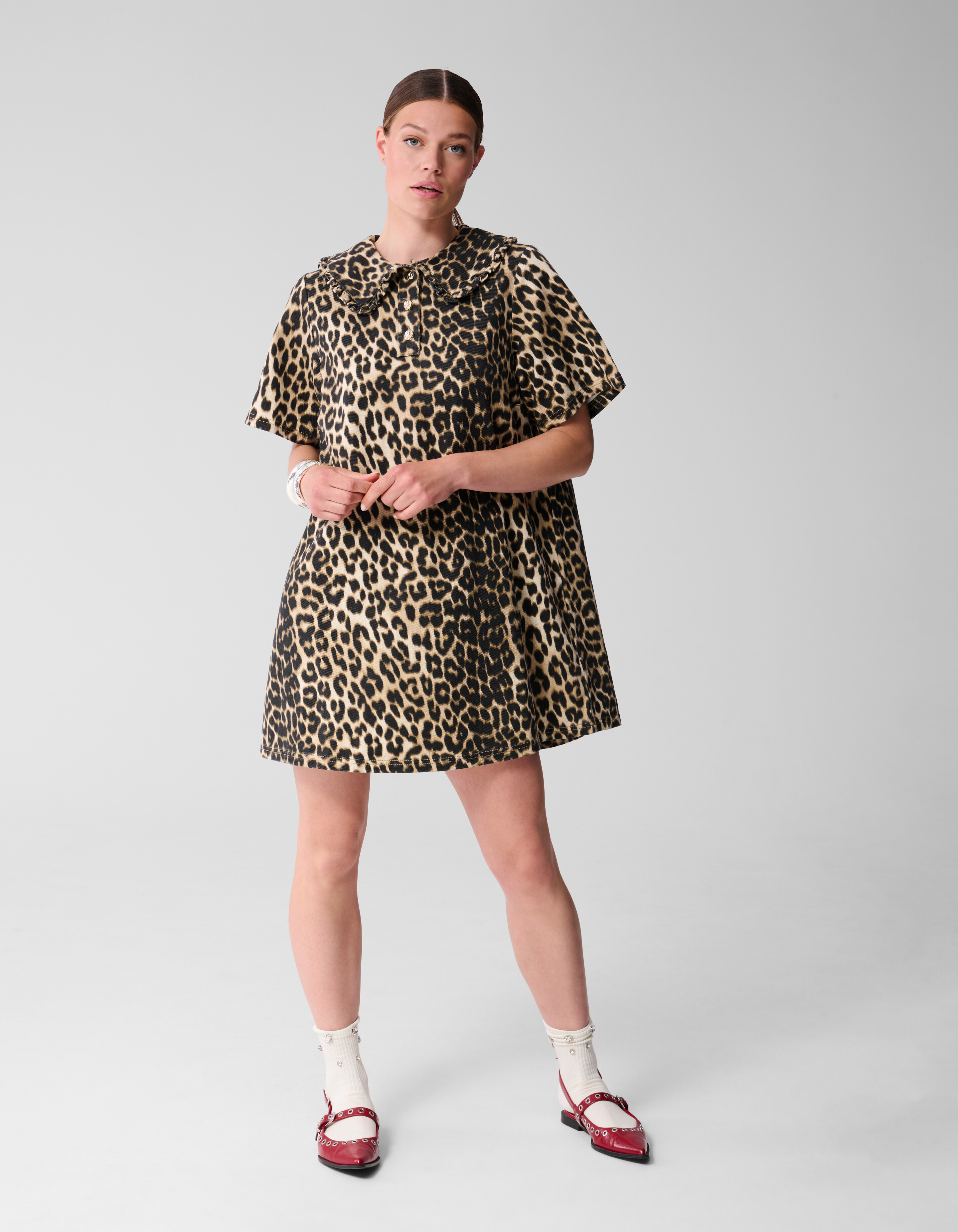 Denim Collar Leopard Midi Jurk Bruin SHOEBY WOMEN