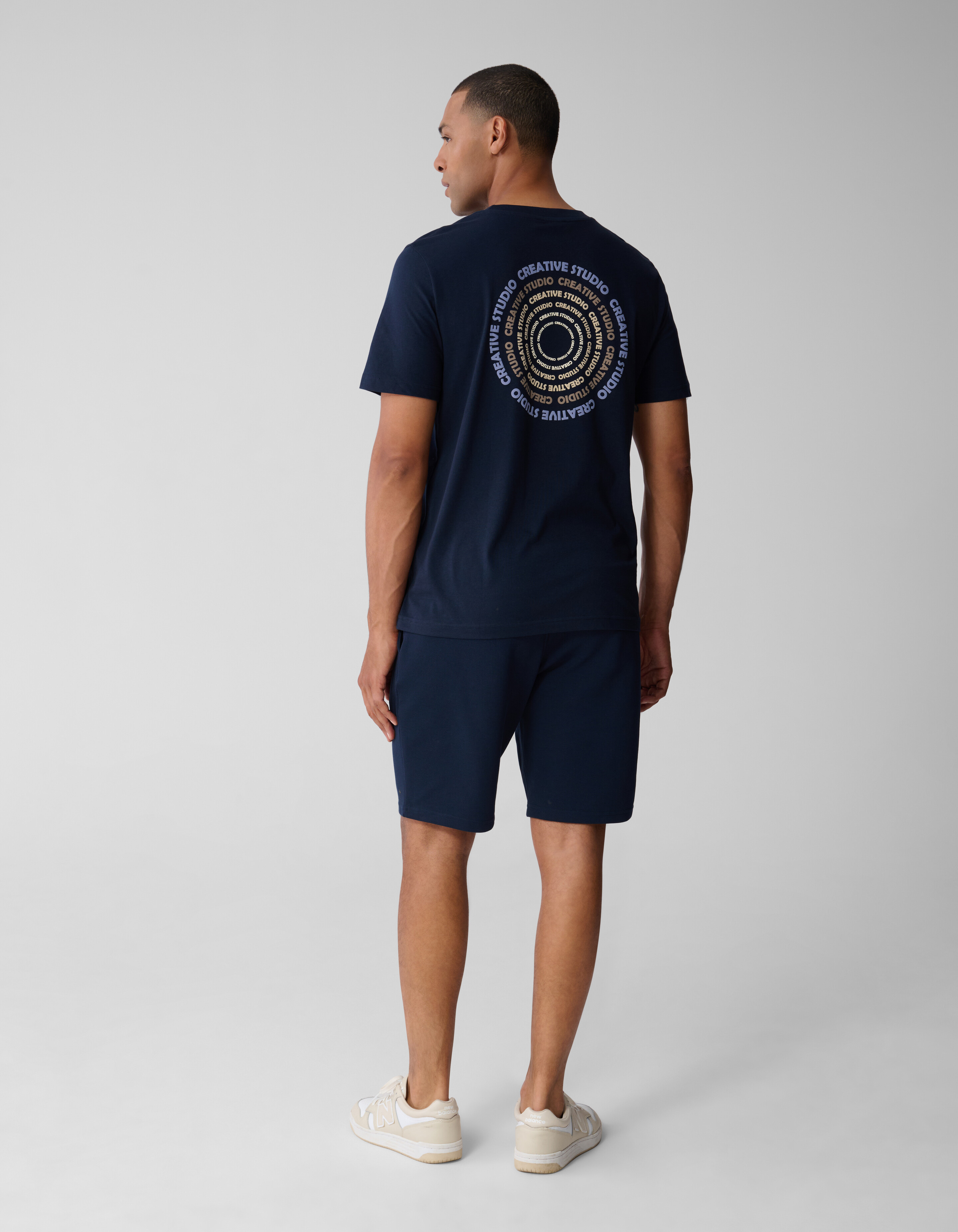 Cirkle Artwork T-shirt Donkerblauw SHOEBY MEN