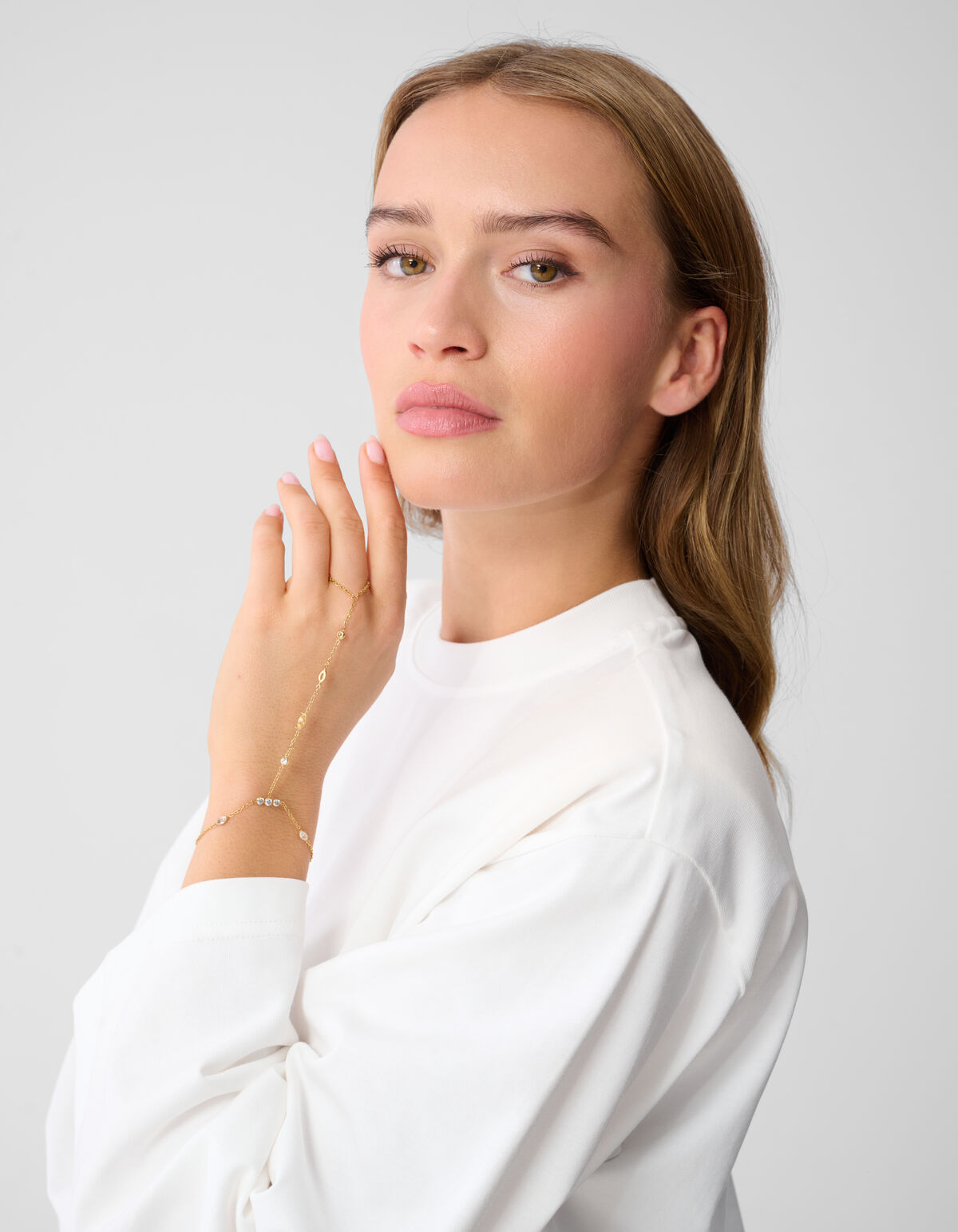 Hand Chain Goud By Monica SHOEBY ACCESSOIRES