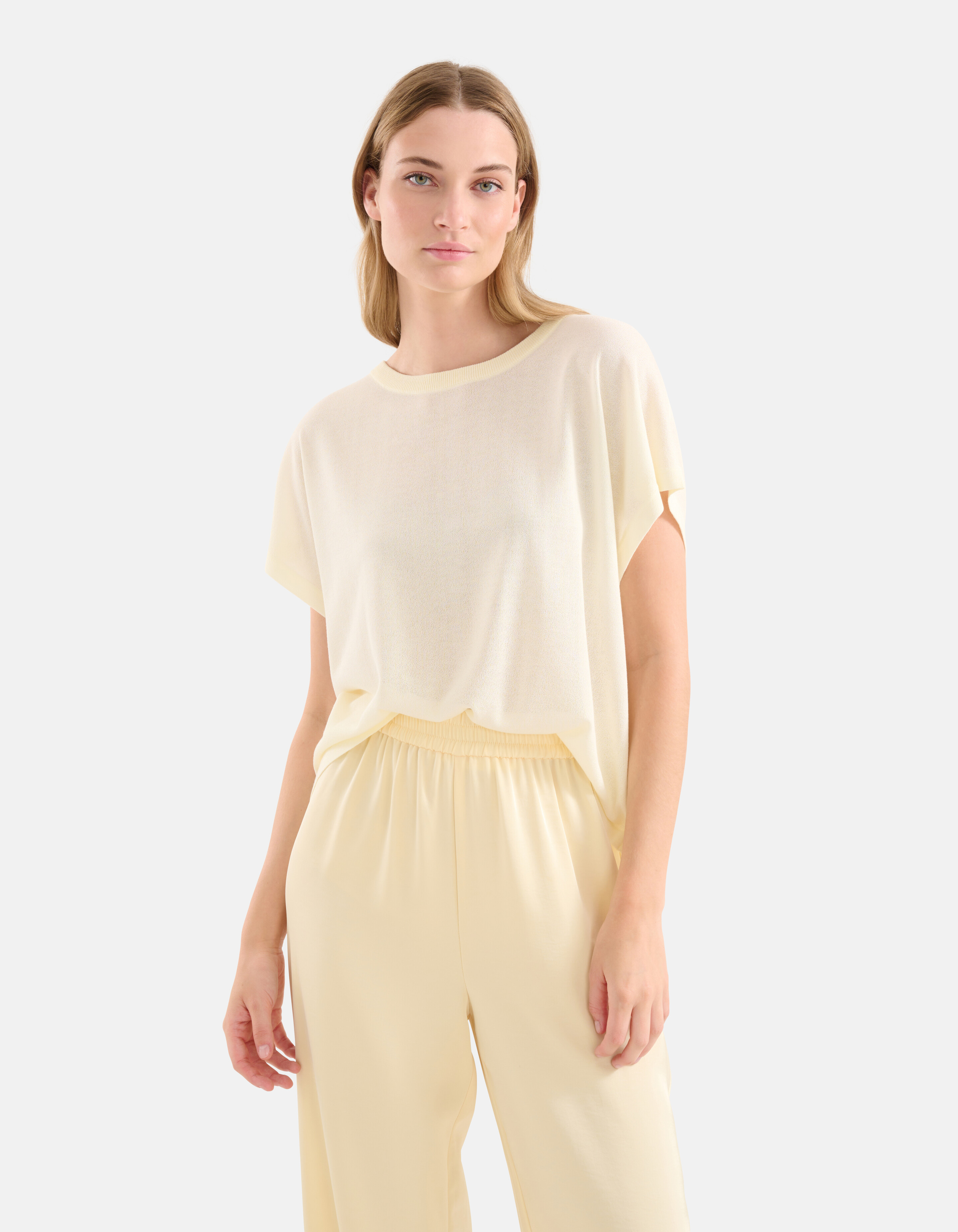 Loose Fit T-shirt Lichtgeel SHOEBY WOMEN