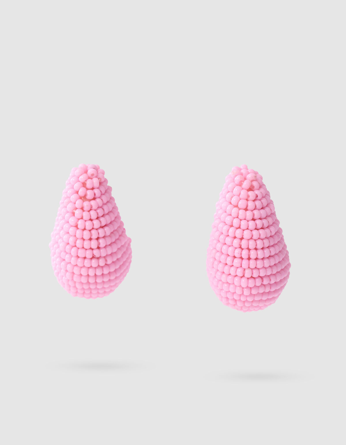 Beaded Drop Oorbellen Roze SHOEBY ACCESSOIRES