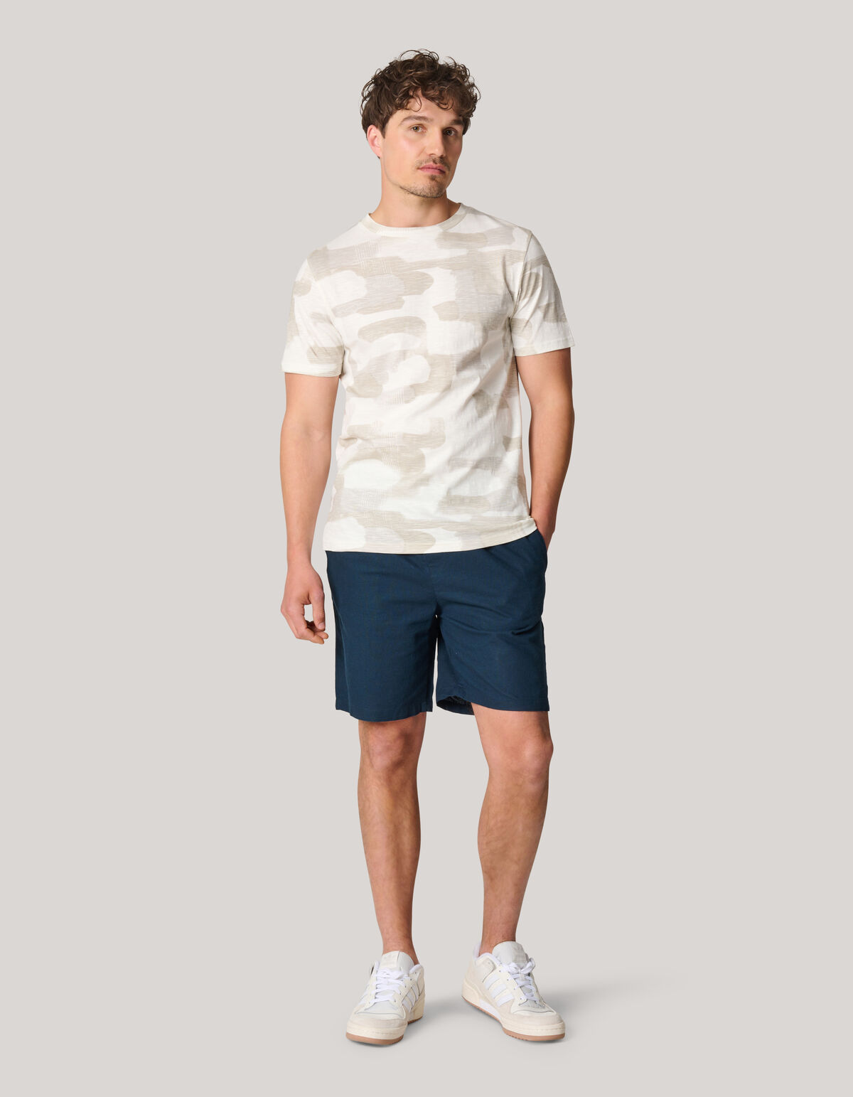 Printed Camo T-shirt Zand SHOEBY MEN