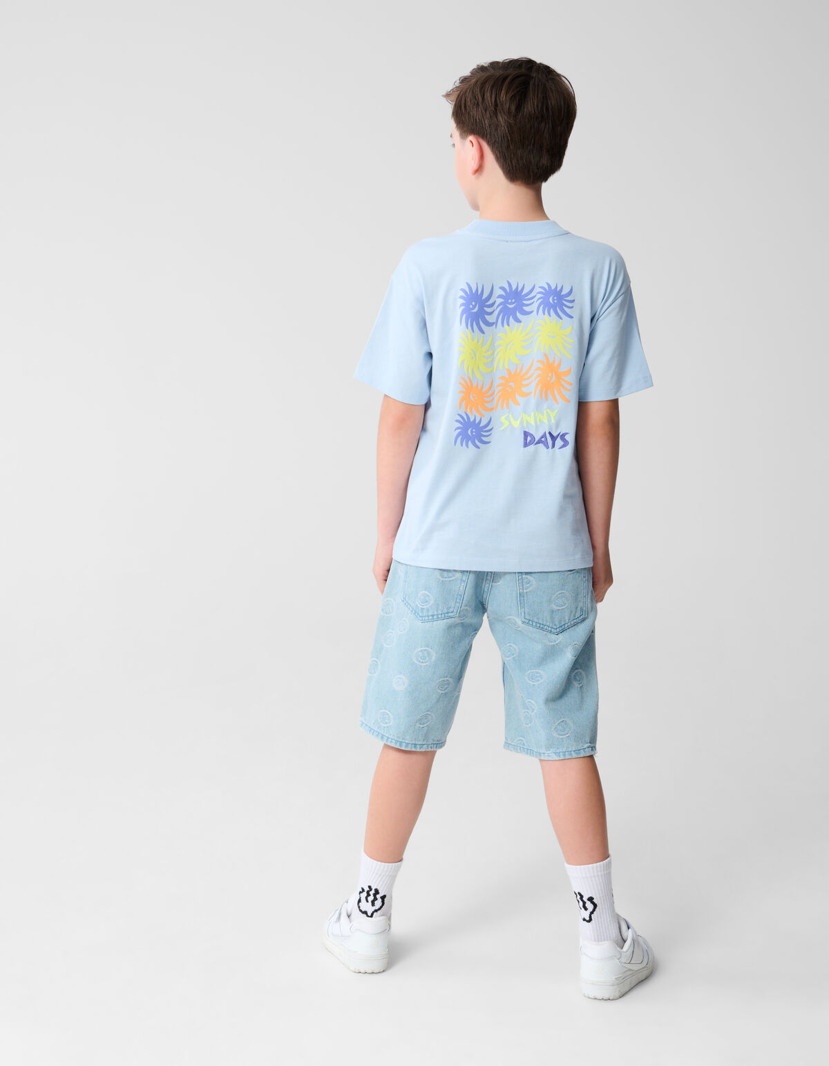 Sunny Days Artwork T-shirt Lichtblauw SHOEBY BOYS