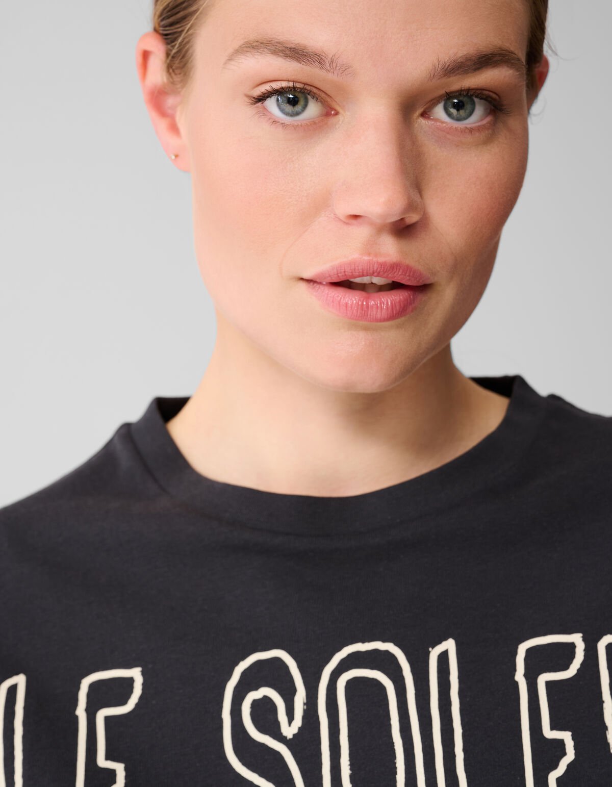 Le Soleil Artwork T-shirt Donkergrijs SHOEBY WOMEN