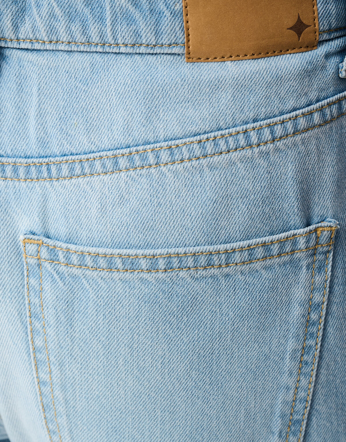 Wide Leg Fit Jeans Extra Lang Bleached SHOEBY WOMEN