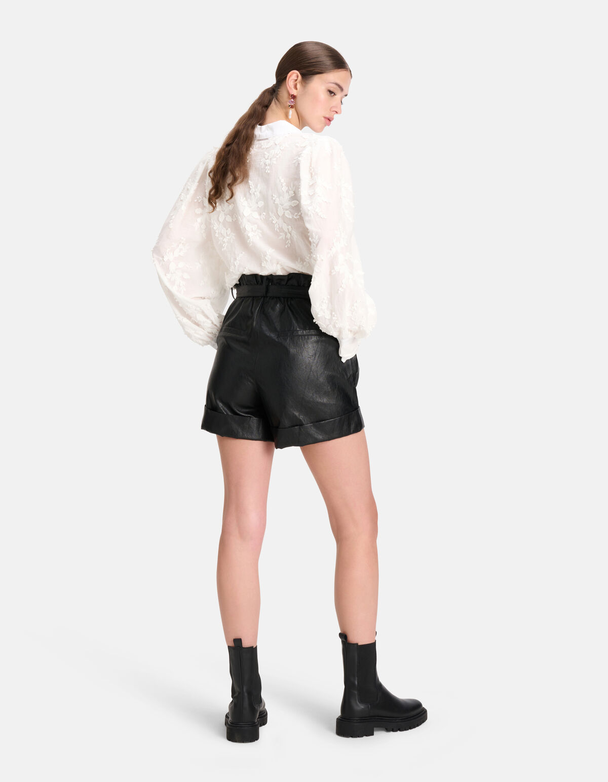 Embroidery Blouse Wit SHOEBY WOMEN