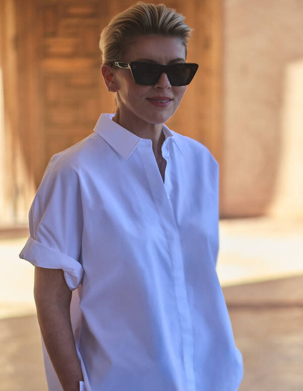 Oversized Short Sleeve Blouse Wit By Lonneke SHOEBY WOMEN