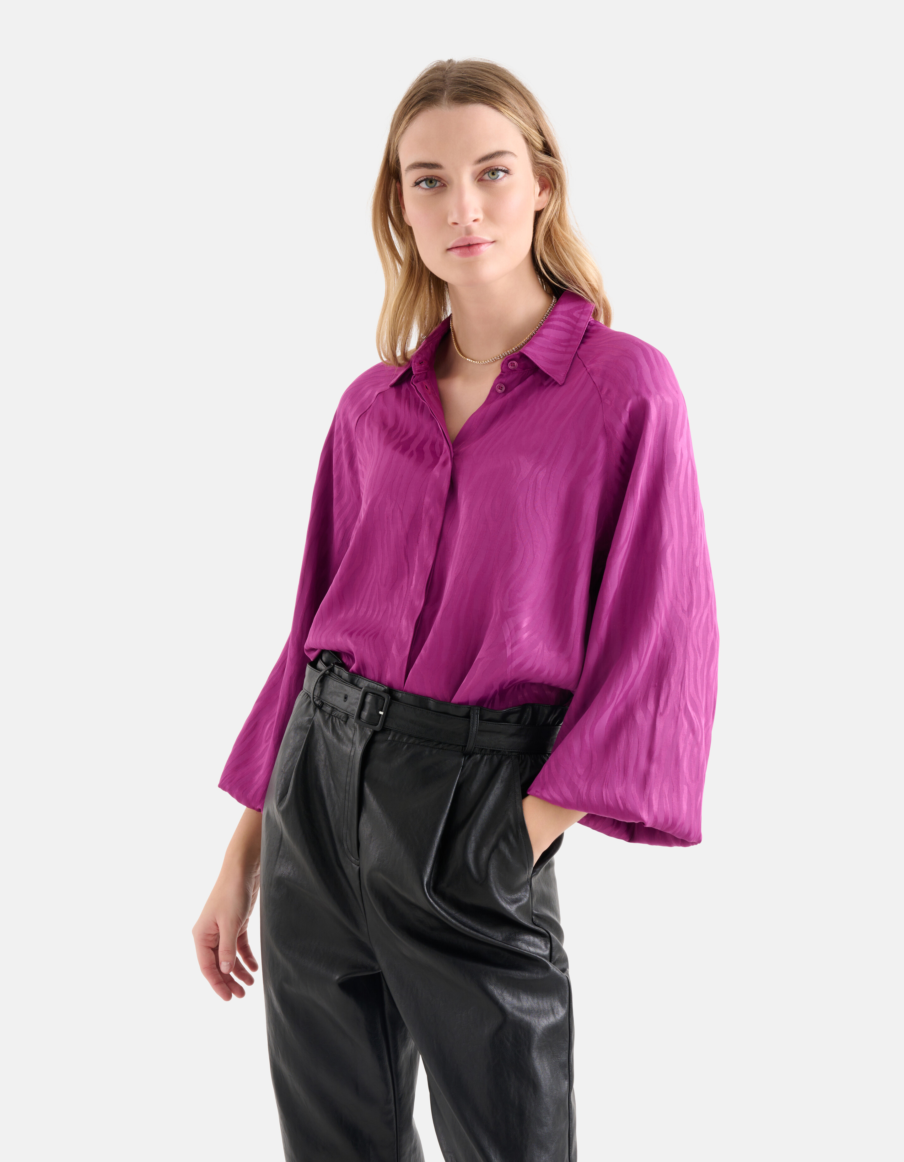 Relaxed Jacquard Blouse Donkerroze SHOEBY WOMEN