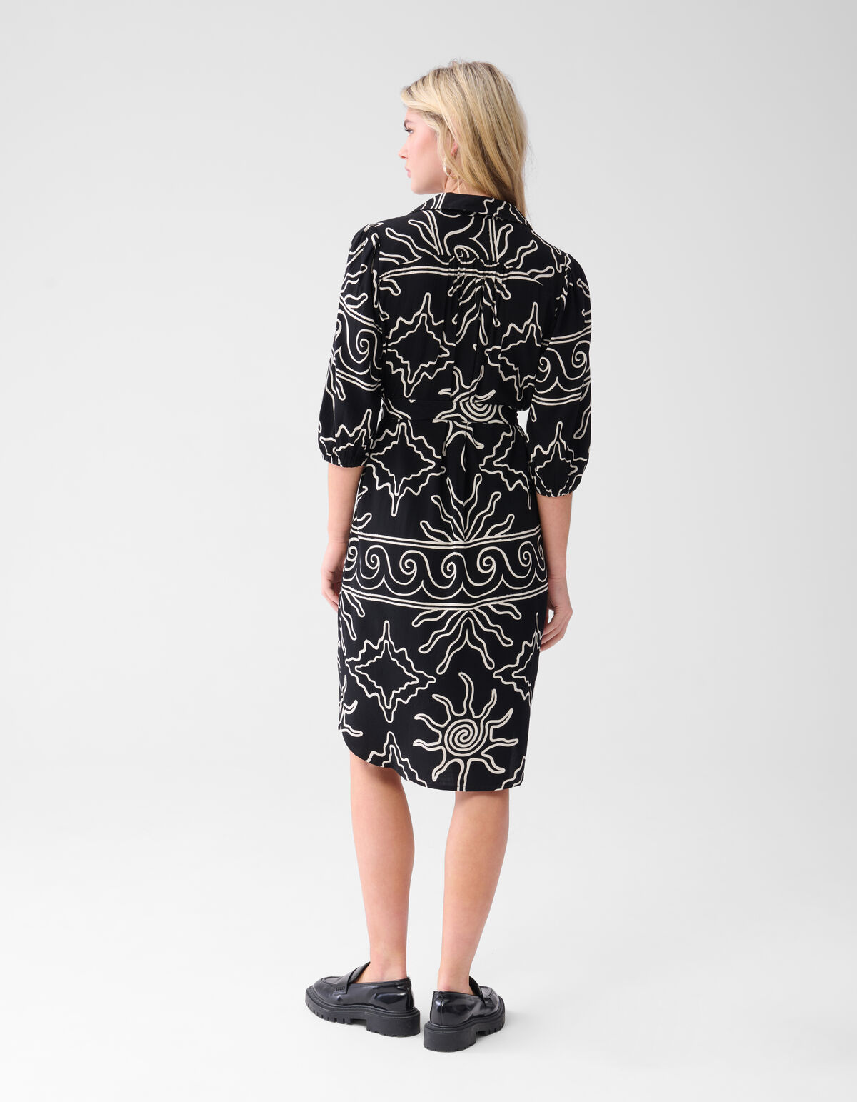 Printed Midi Jurk Zwart SHOEBY WOMEN