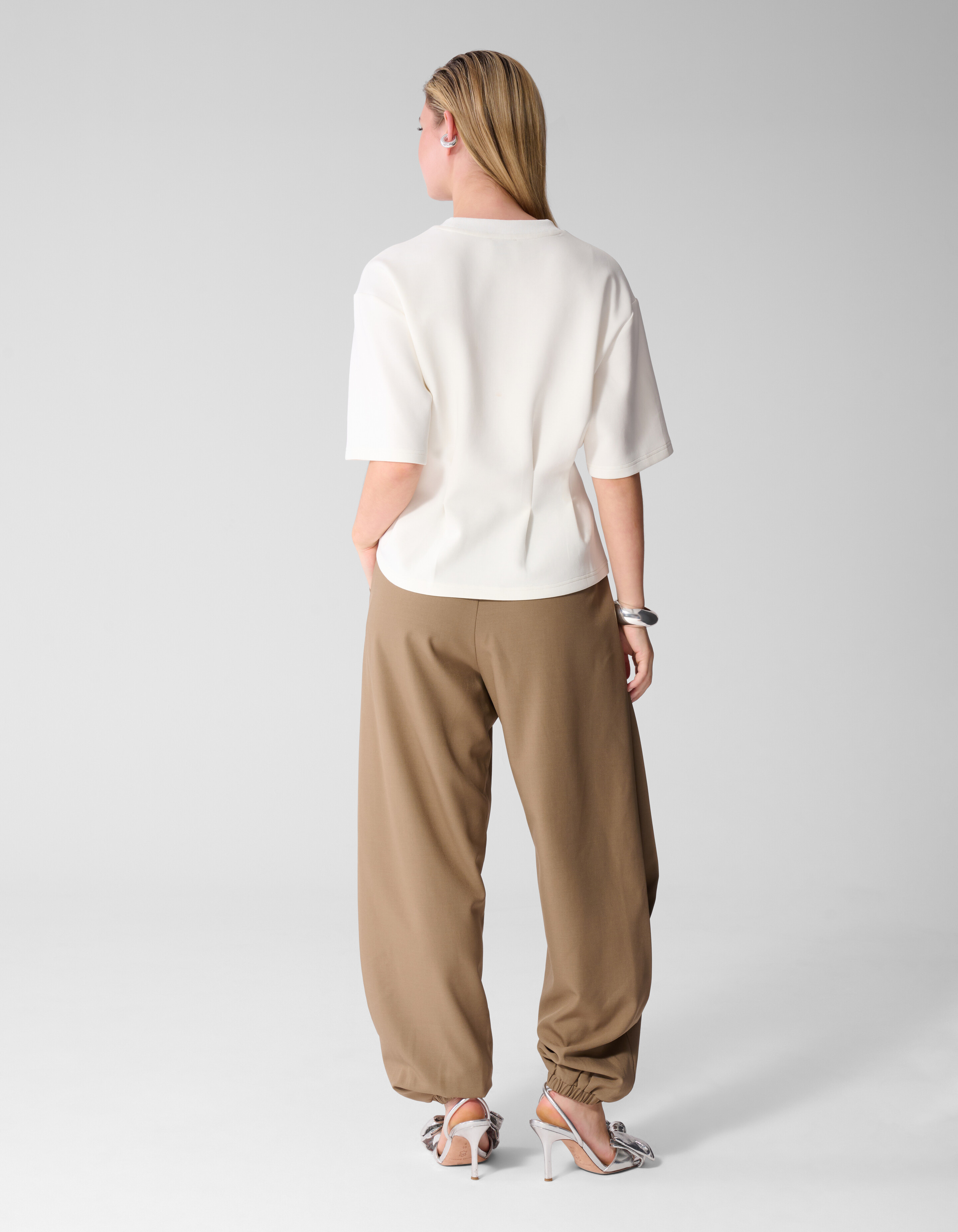 Pleat Balloon Fit Broek Bruin SHOEBY WOMEN
