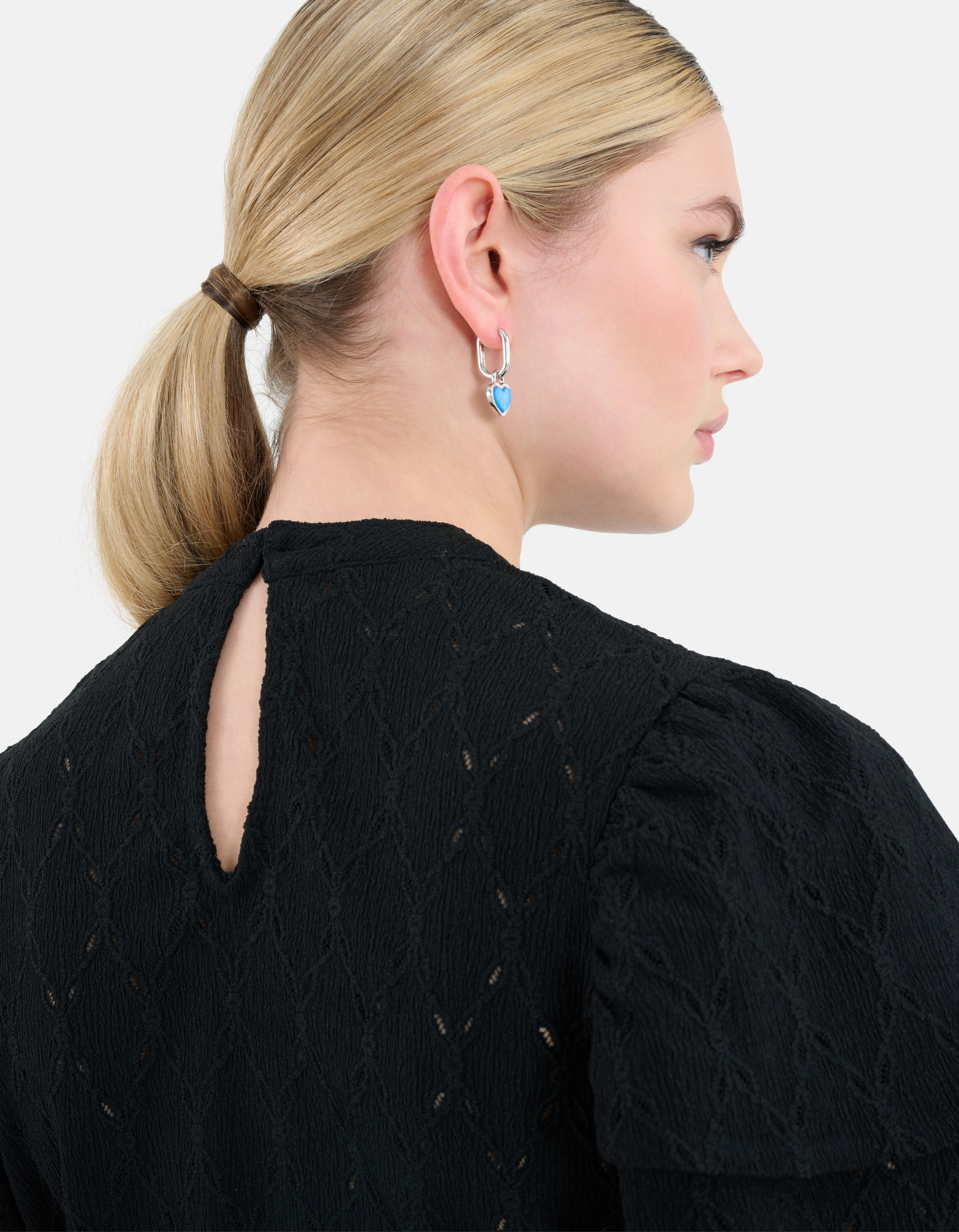 Ajour Ruffle Top Zwart SHOEBY WOMEN