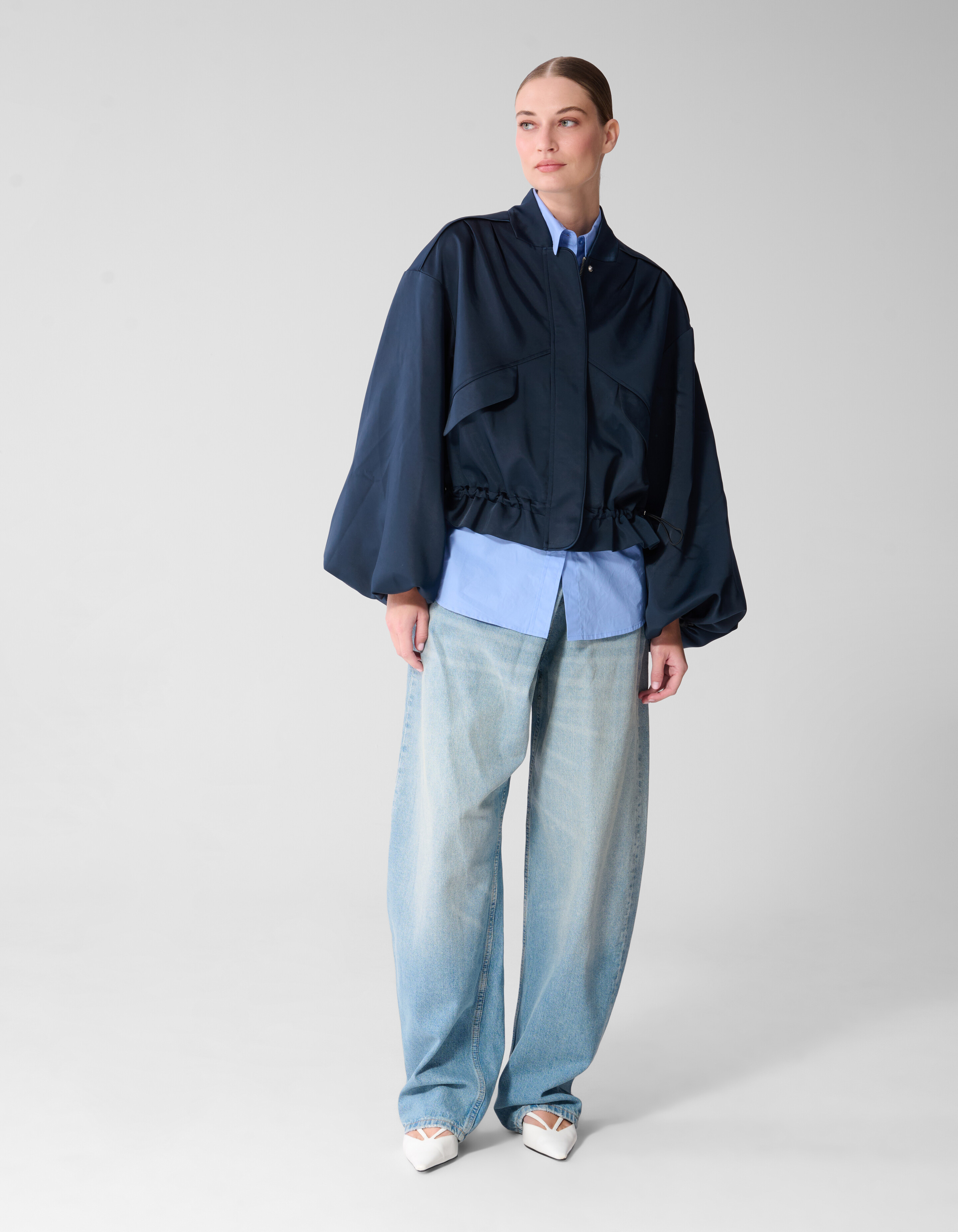 Oversized Heavy Satin Bomber Donkerblauw SHOEBY WOMEN
