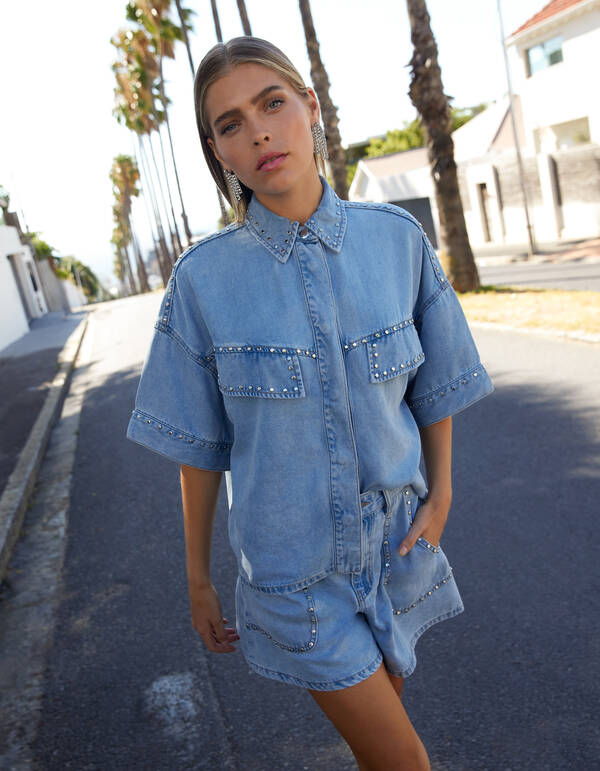 Oversized Studs Denim Blouse Bleached SHOEBY WOMEN