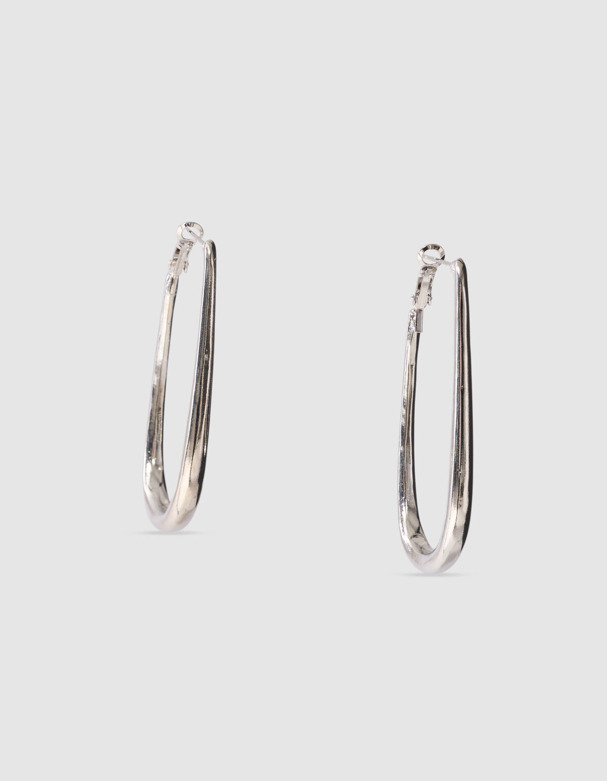 Rounded Square Oorbellen Zilver SHOEBY ACCESSOIRES