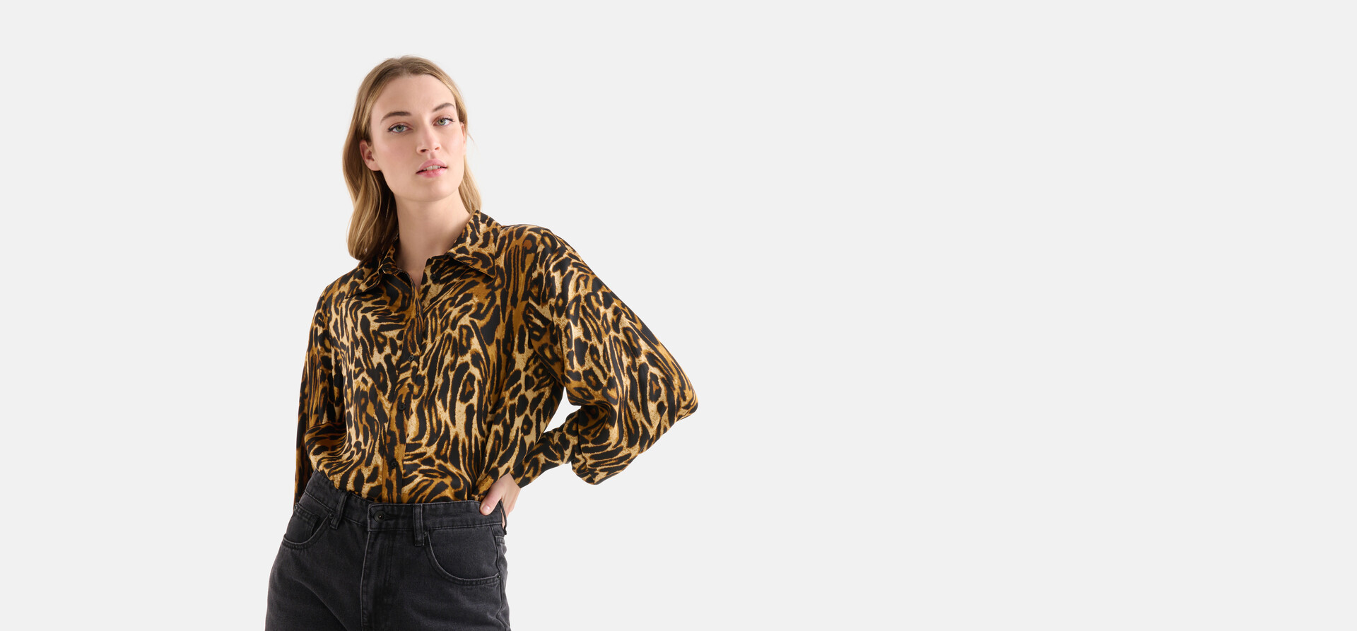 Satijnen Leopard Print Blouse Bruin SHOEBY WOMEN