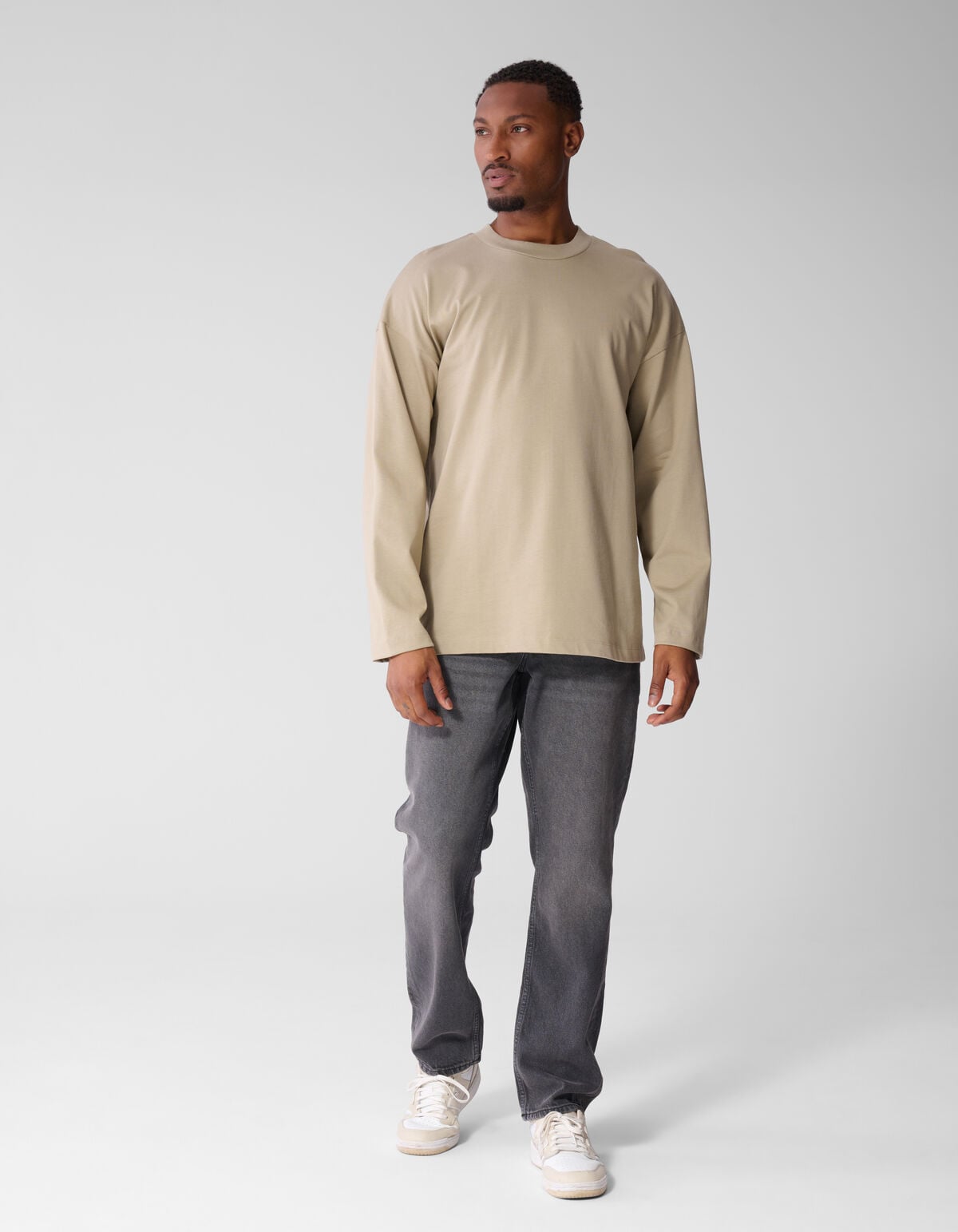 Basis Relaxed Fit Longsleeve Groen SHOEBY MEN
