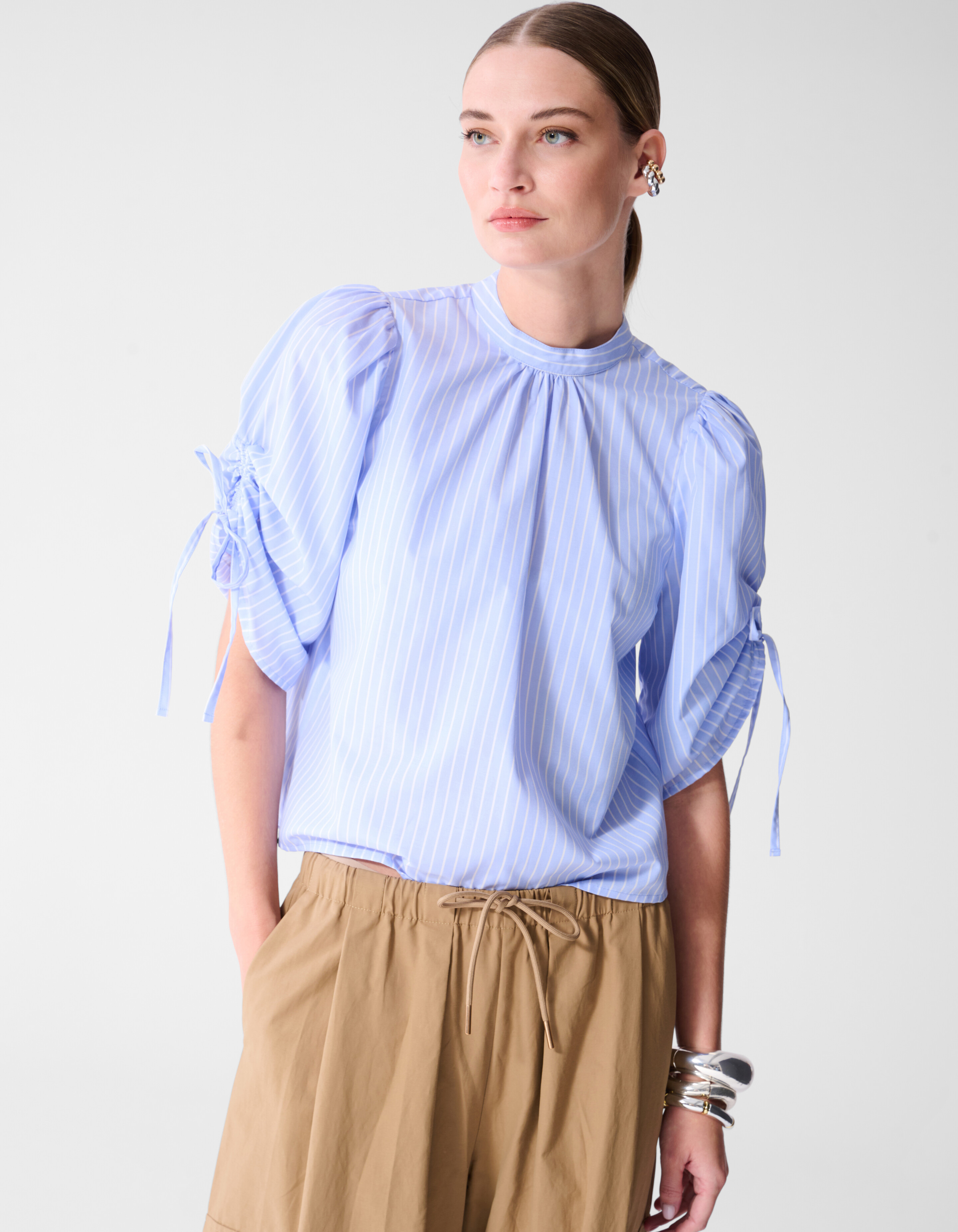 Pinstripe Cord Sleeve Blouse Lichtblauw SHOEBY WOMEN