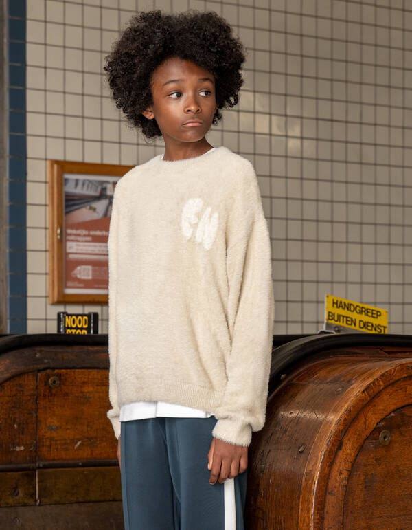 Artwork Knit Sweater Zand SHOEBY BOYS