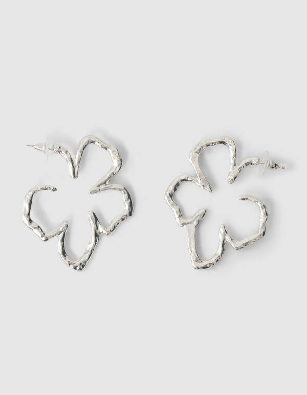Flat Hammerd Flower Oorbellen Zilver SHOEBY ACCESSOIRES