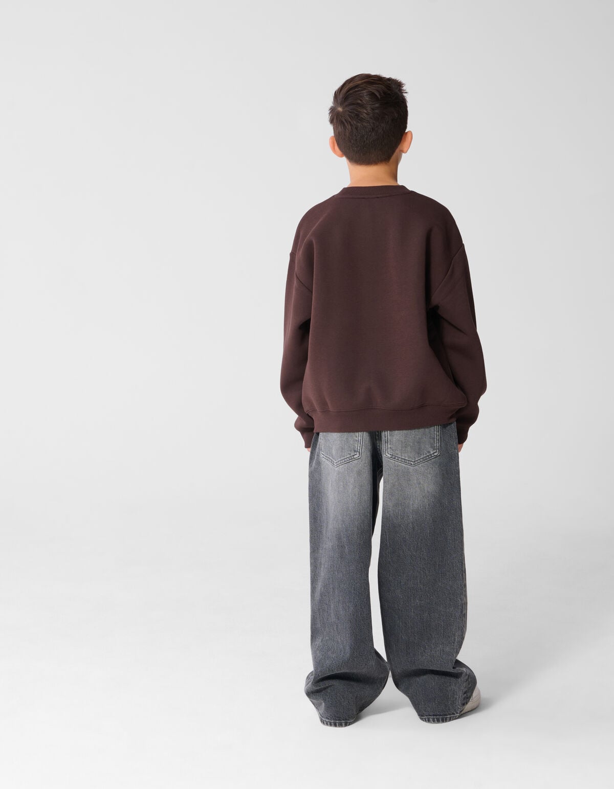 Party Smiley Sweater Donkerbruin SHOEBY BOYS