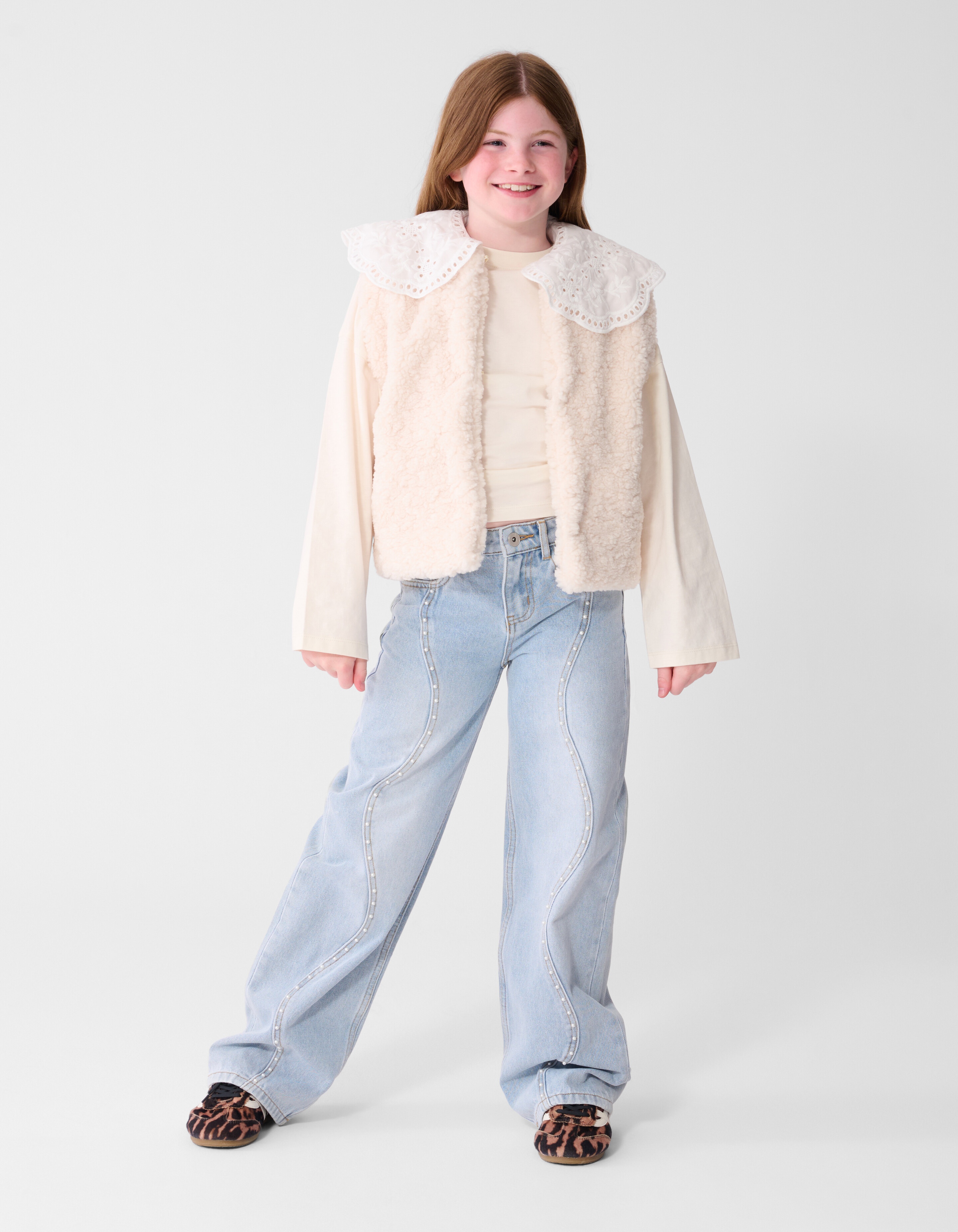 Ultra Wide Wavy Parel Jeans Bleached SHOEBY GIRLS