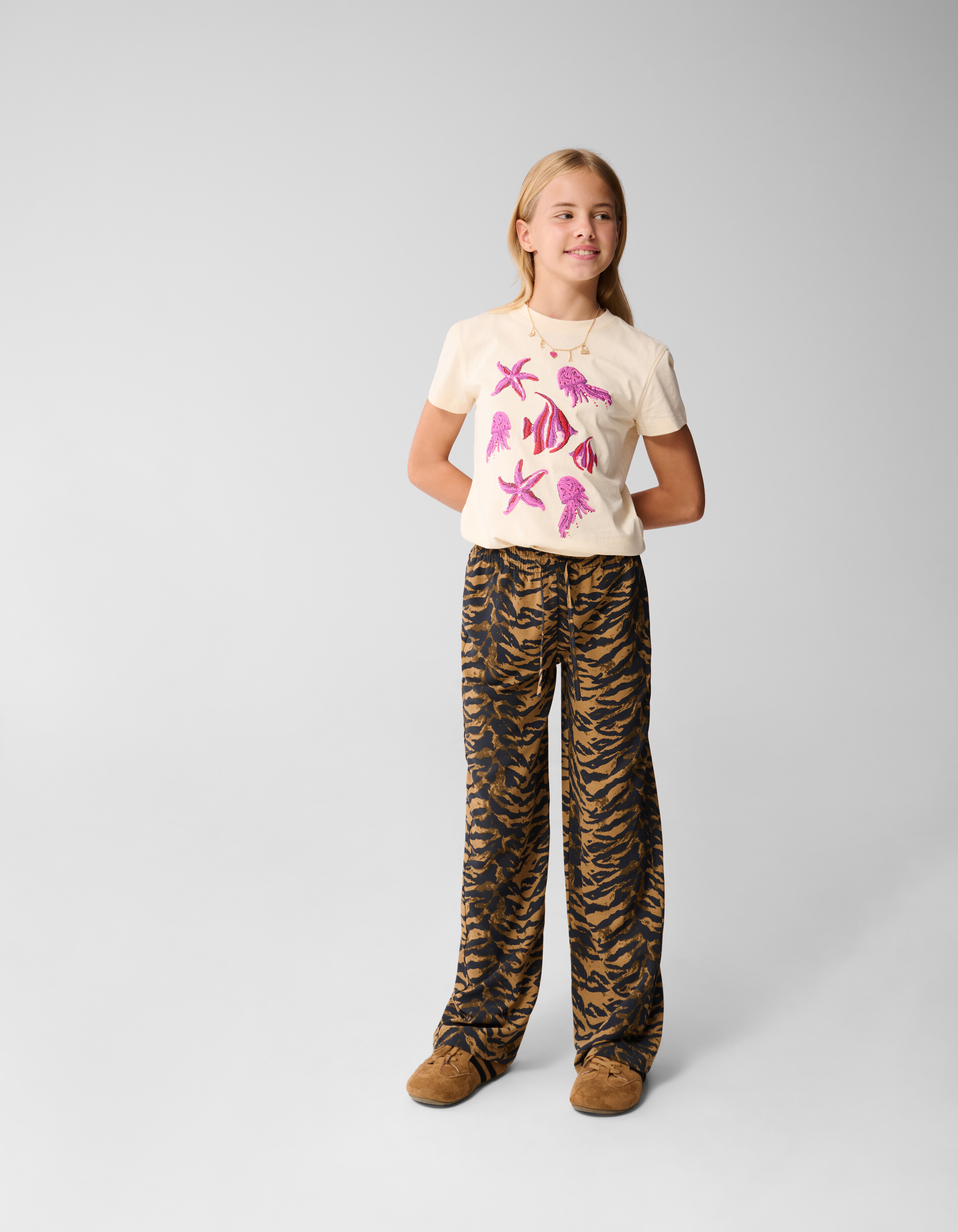 Mixed Sea Artwork T-shirt Gebroken Wit SHOEBY GIRLS