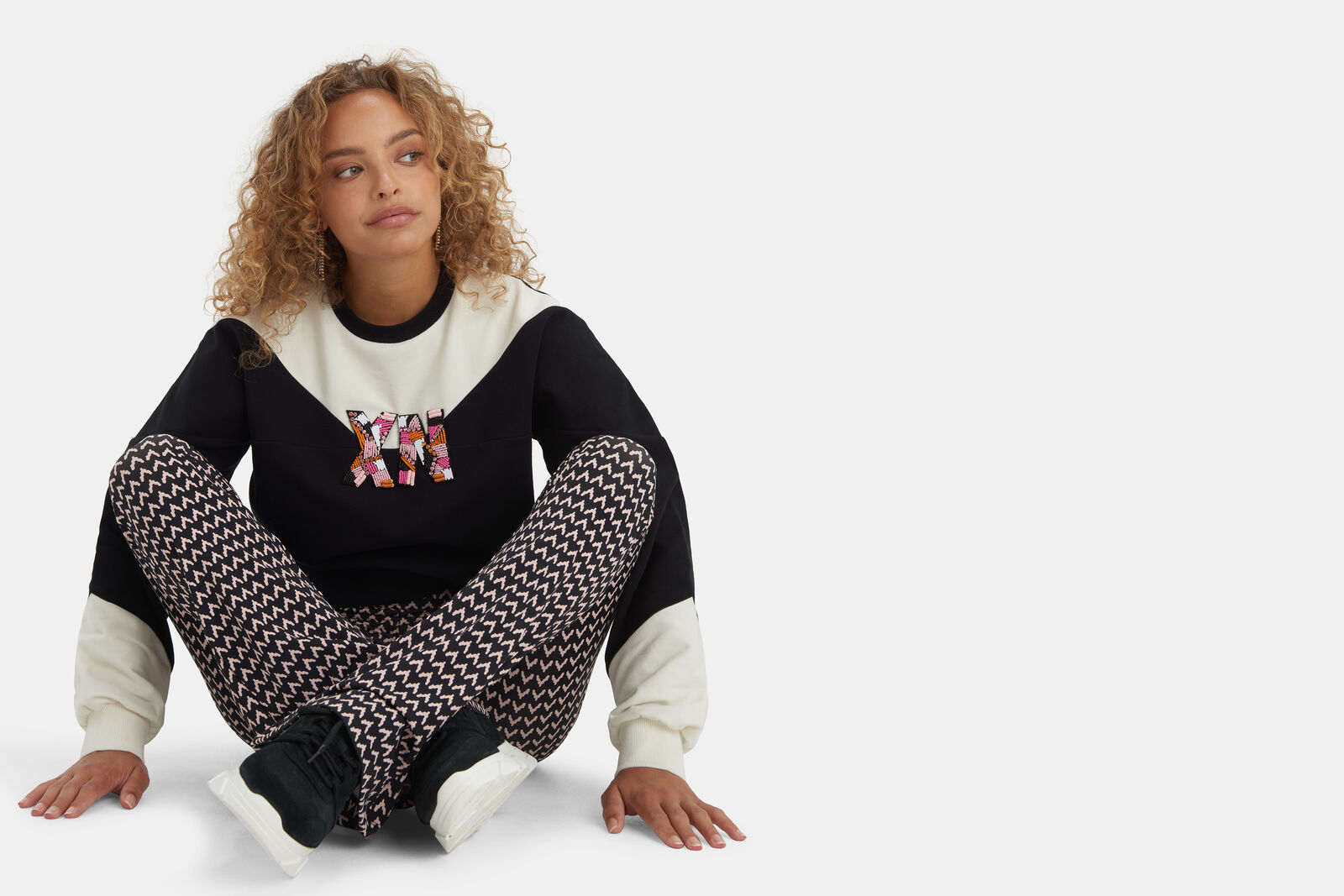 Hanna Sweater by Nicolette van Dam