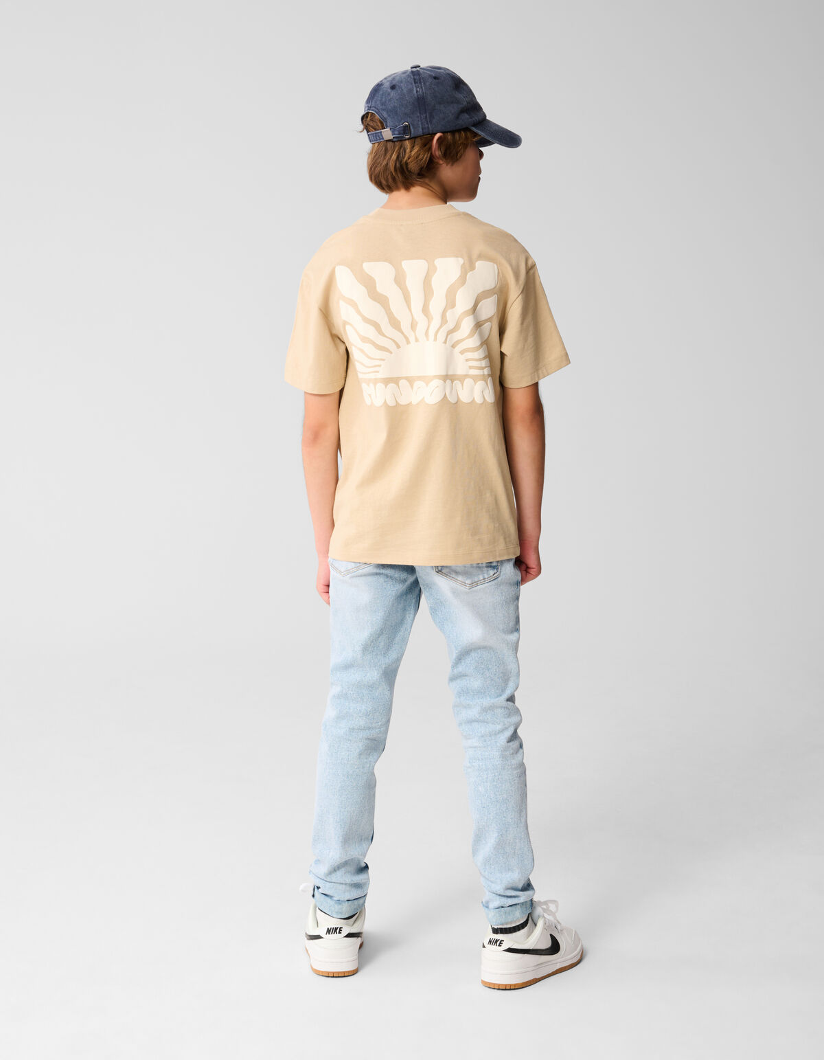 Sun Artwork T-shirt Beige SHOEBY BOYS