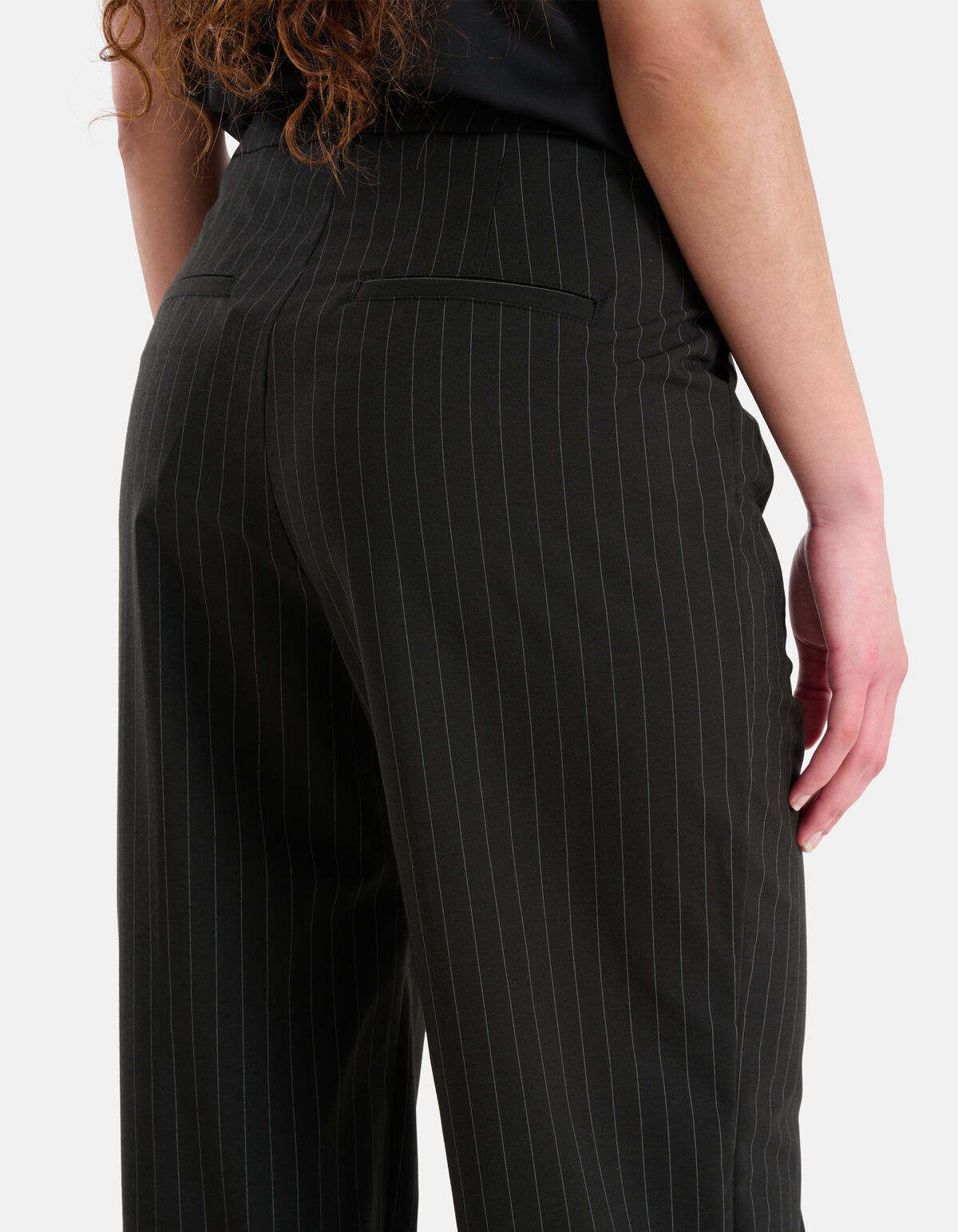 Loose Fit Pintstripe Pantalon Zwart SHOEBY WOMEN