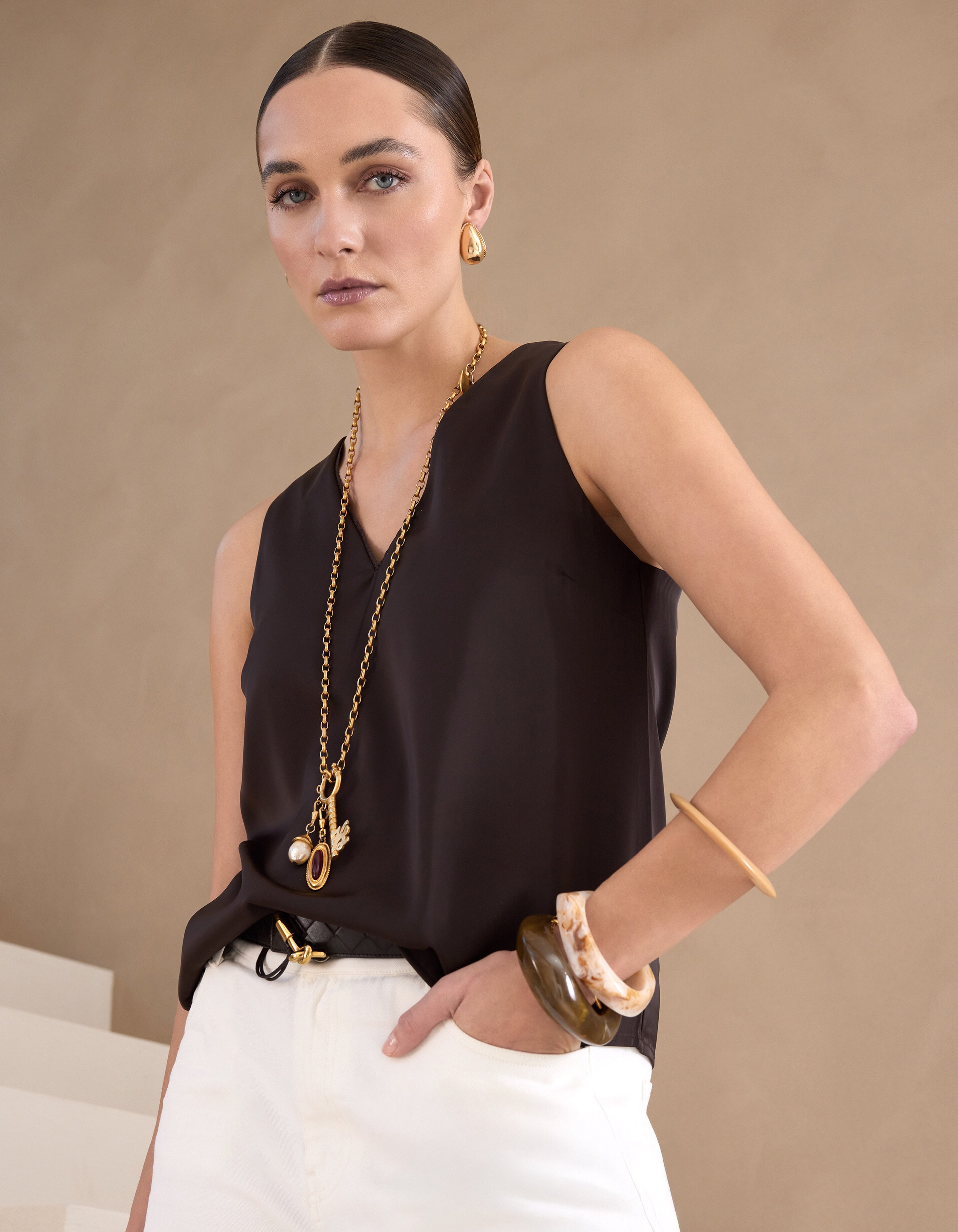 Satijnen Top Donkerbruin By Mieke SHOEBY WOMEN