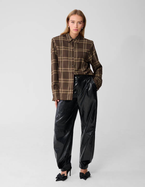 Oversized Ruiten Blouse Bruin By Monica SHOEBY WOMEN