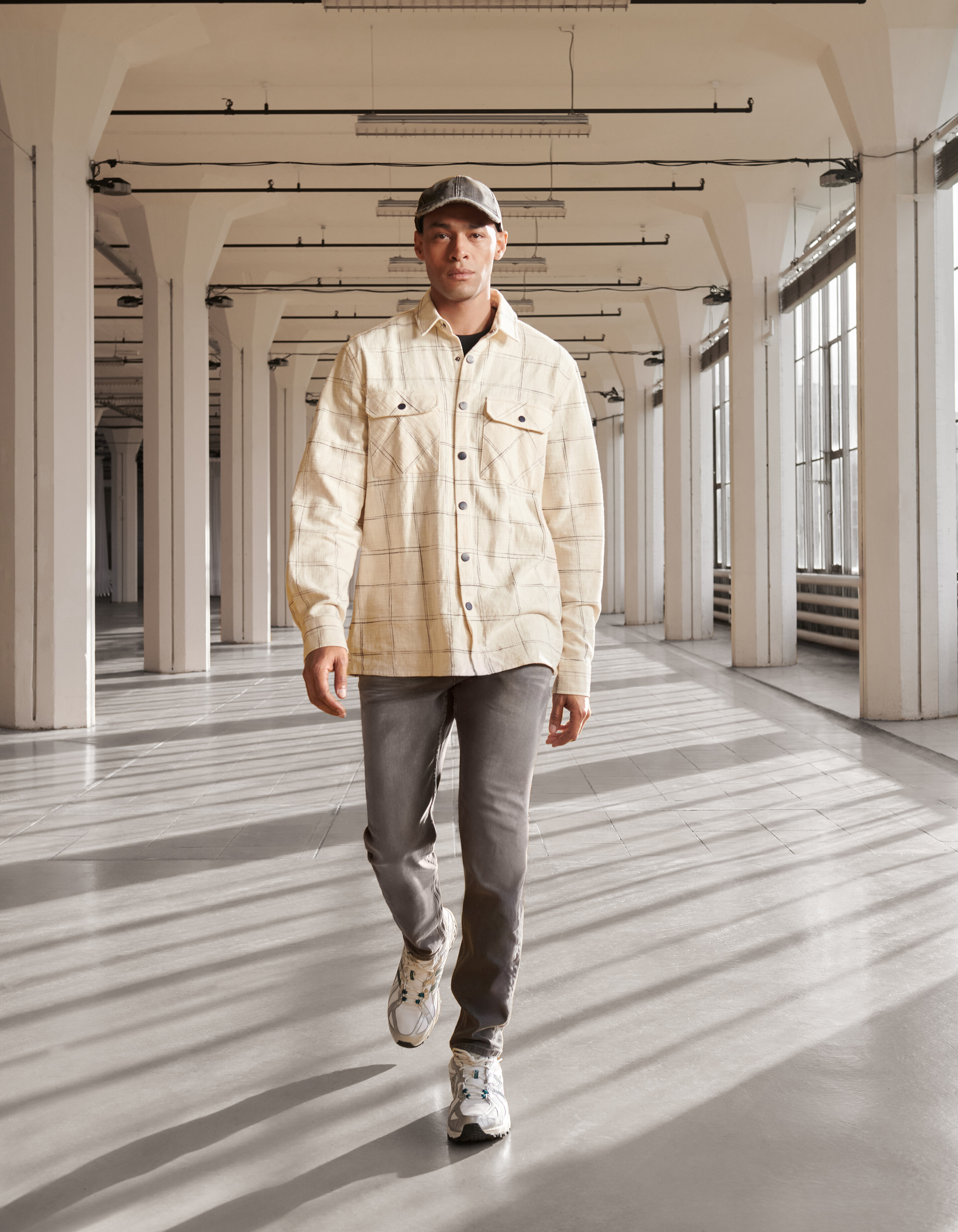 Straight Fit Jeans Grijs L32 SHOEBY MEN