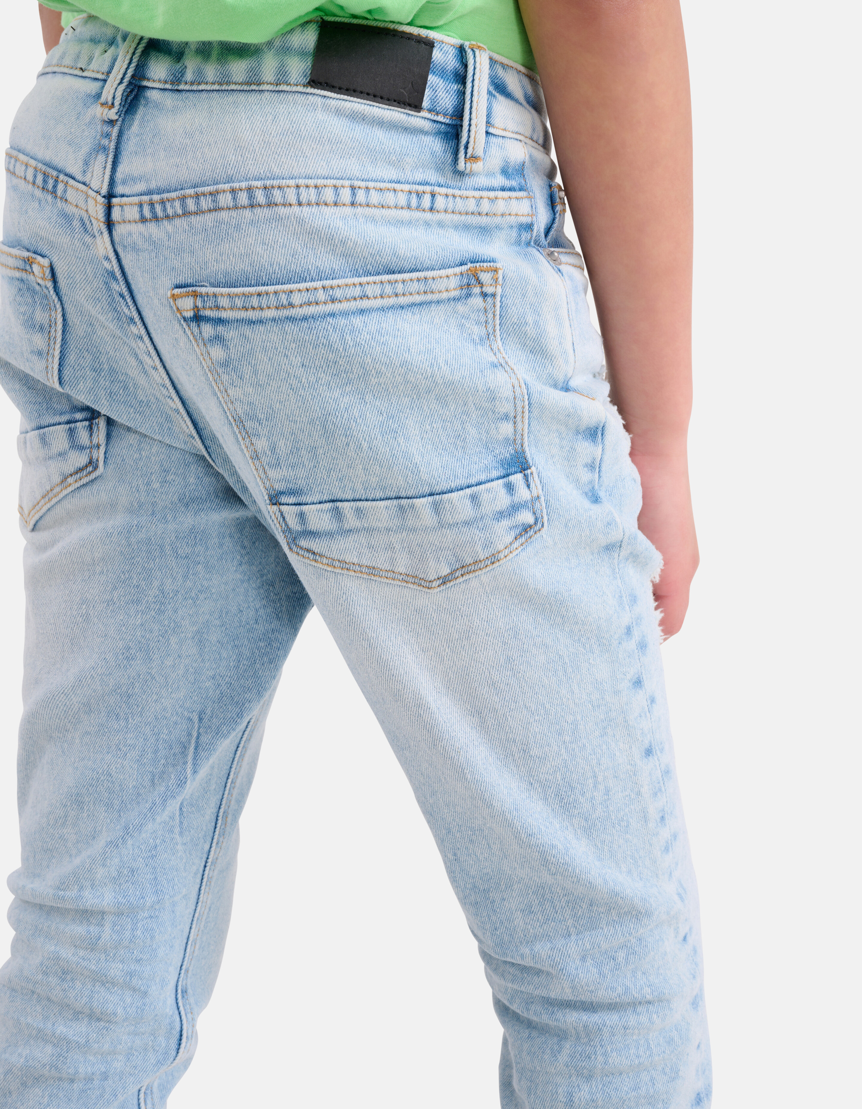 Tapered Jeans Bleached SHOEBY BOYS