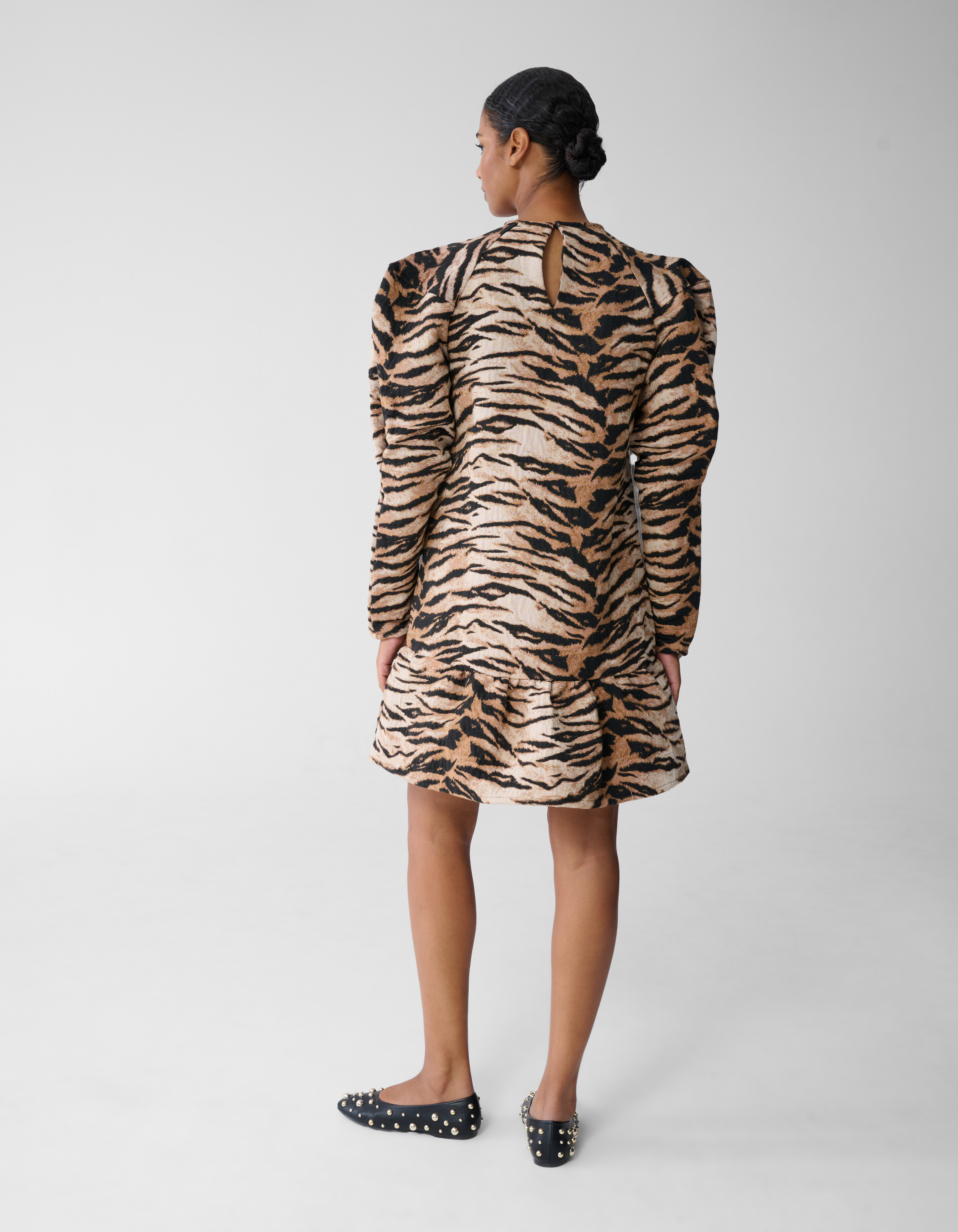 Jacquard Tiger Mini Jurk Lichtbruin SHOEBY WOMEN