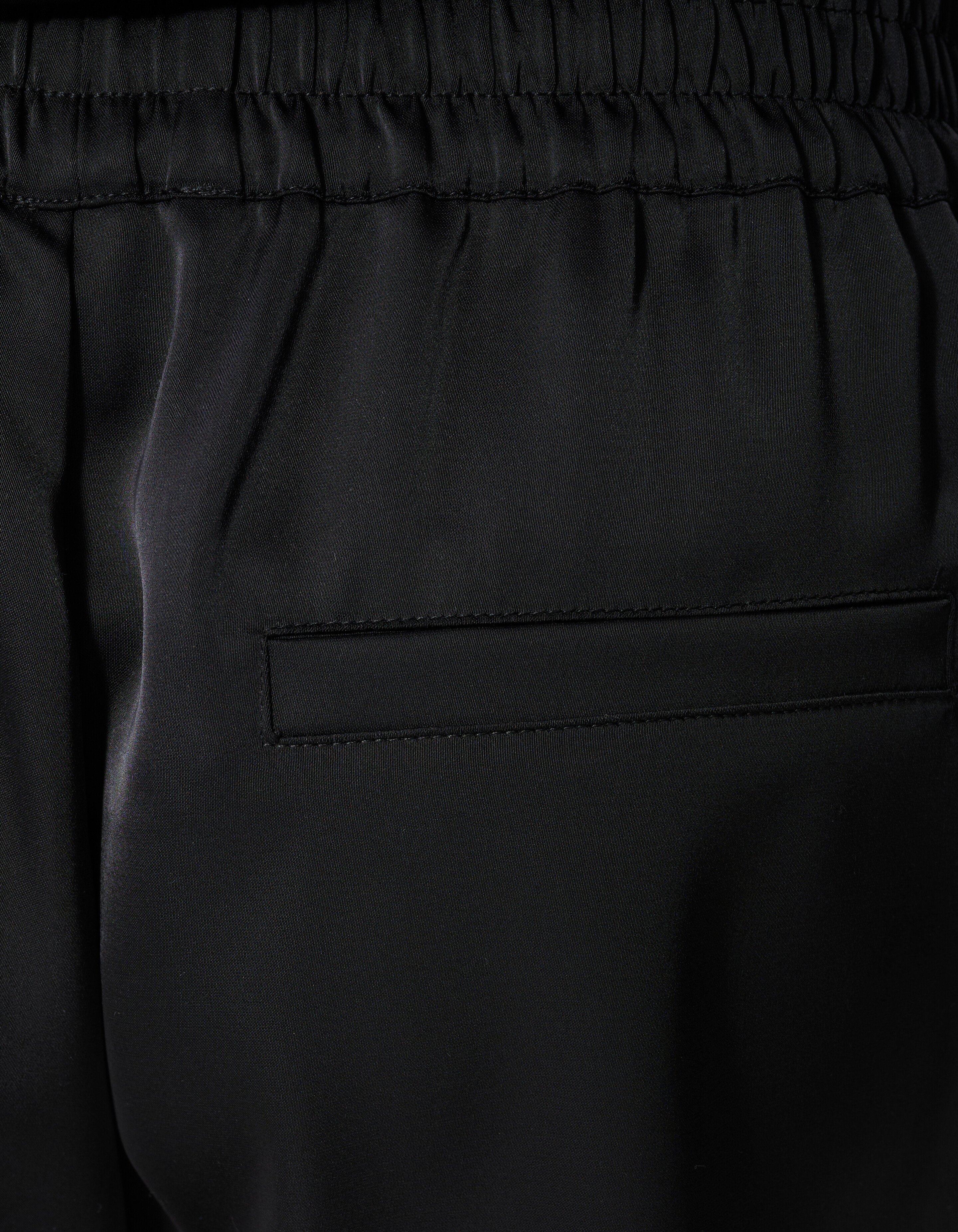 Satijnen Short Zwart By Monica SHOEBY WOMEN
