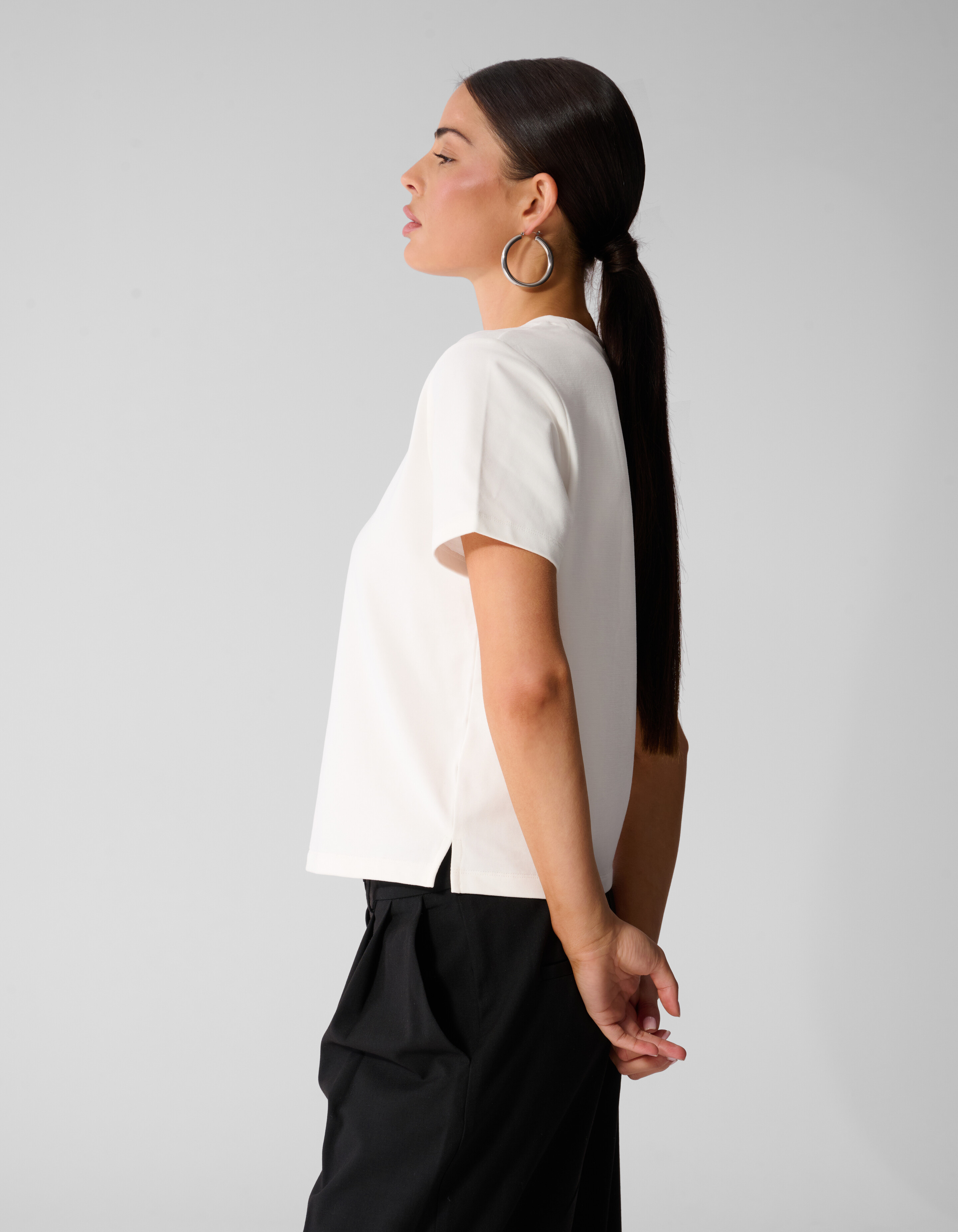 Basis T-shirt Wit By Anna SHOEBY WOMEN